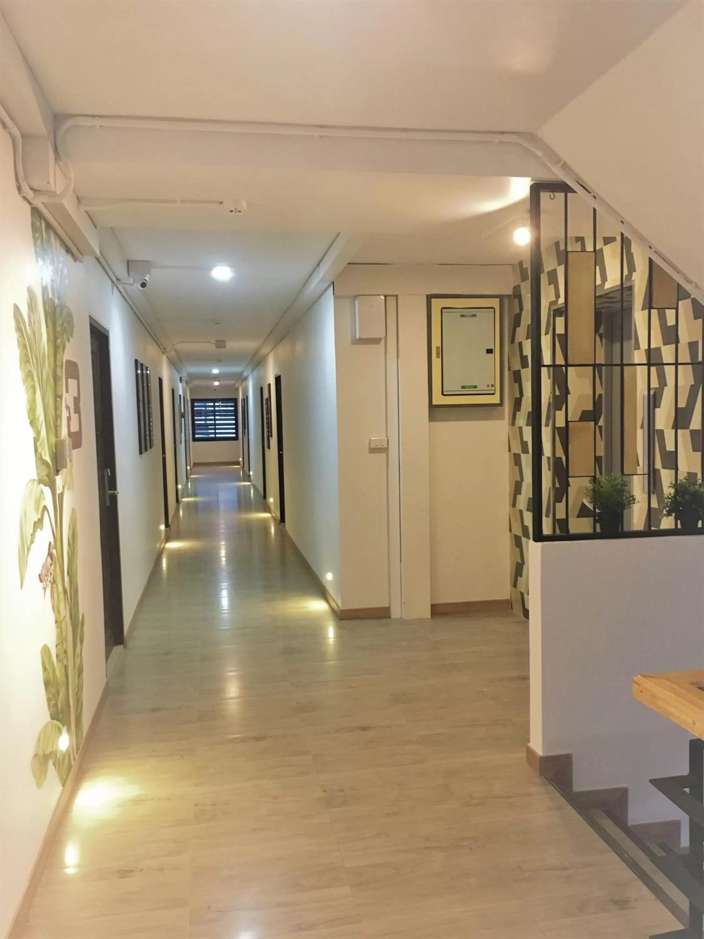 Property building in Bangkok Saran Poshtel