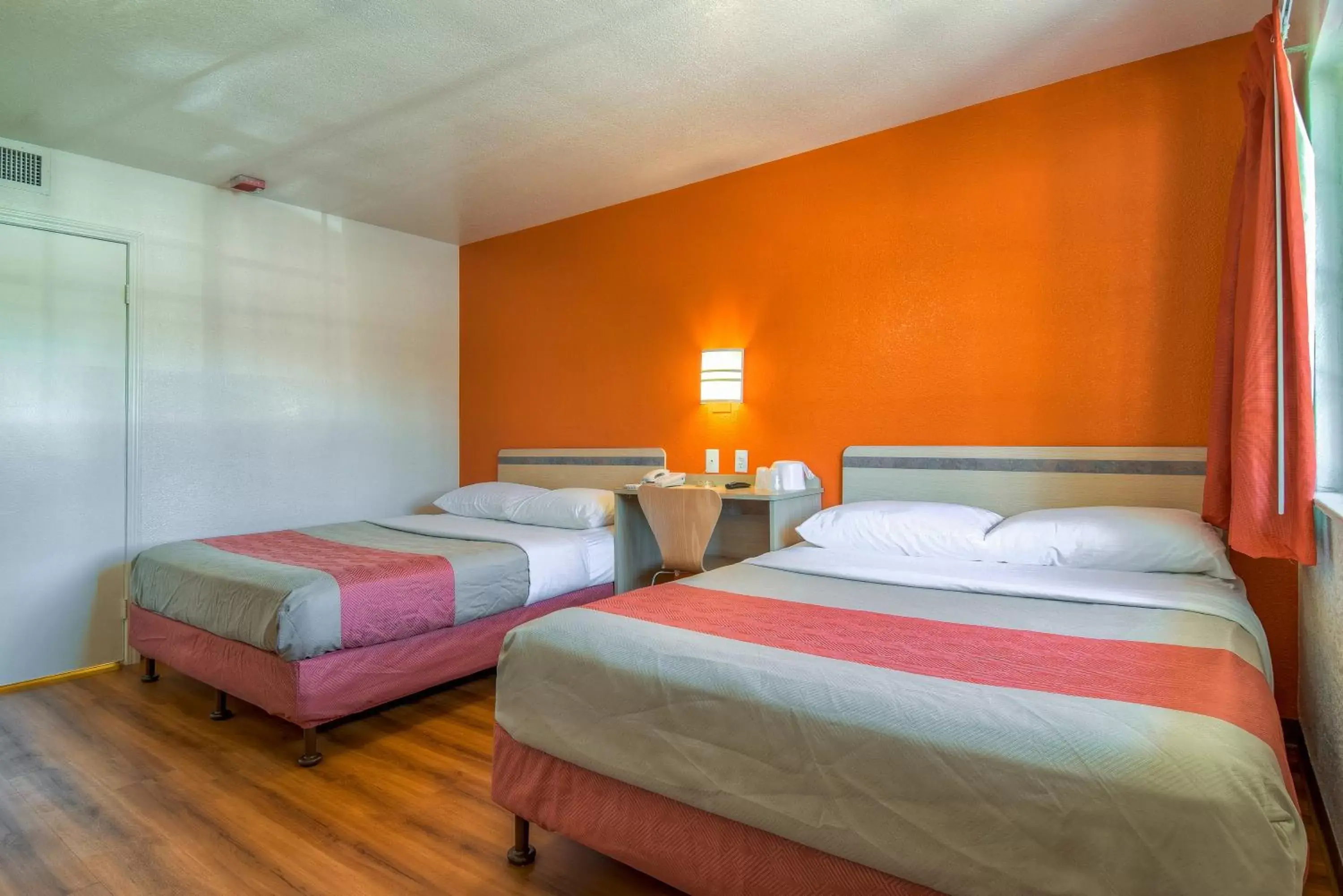 Bed in Motel 6-Pomona, CA - Los Angeles