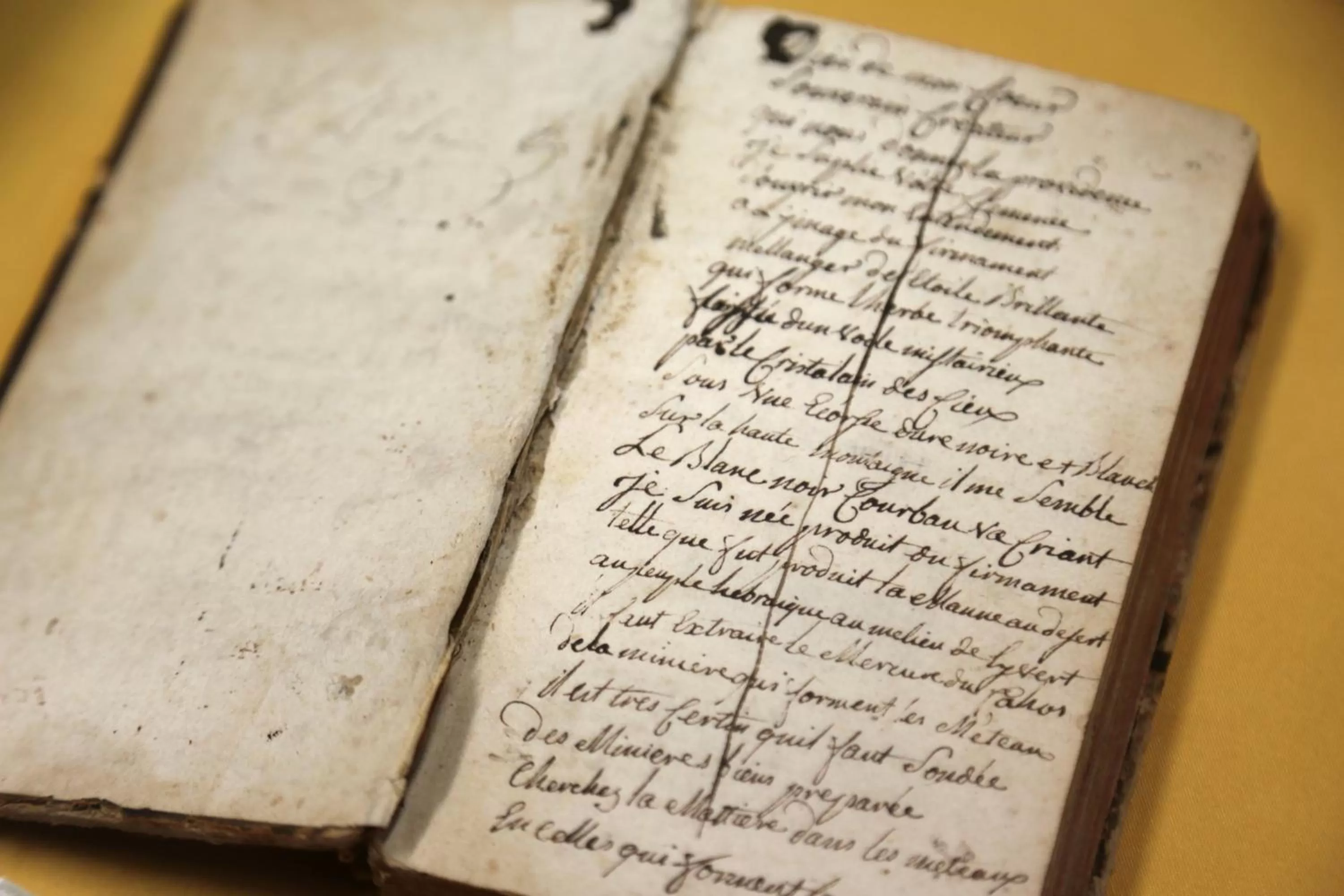 Decorative detail in B&B La Voce del Fiume Dimora storica di Charme