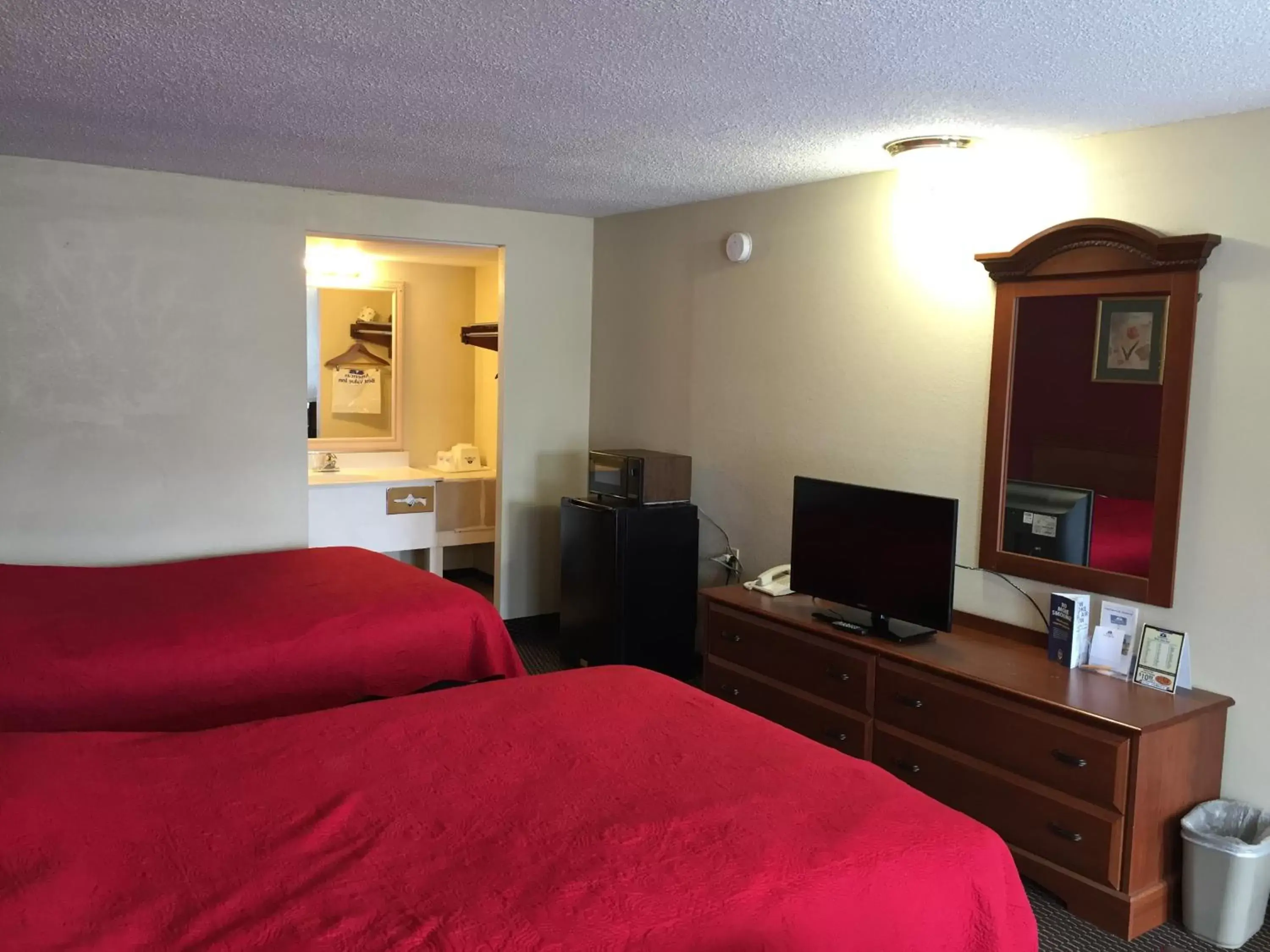 Bedroom, Room Photo in FairBridge Inn Express Merrillville