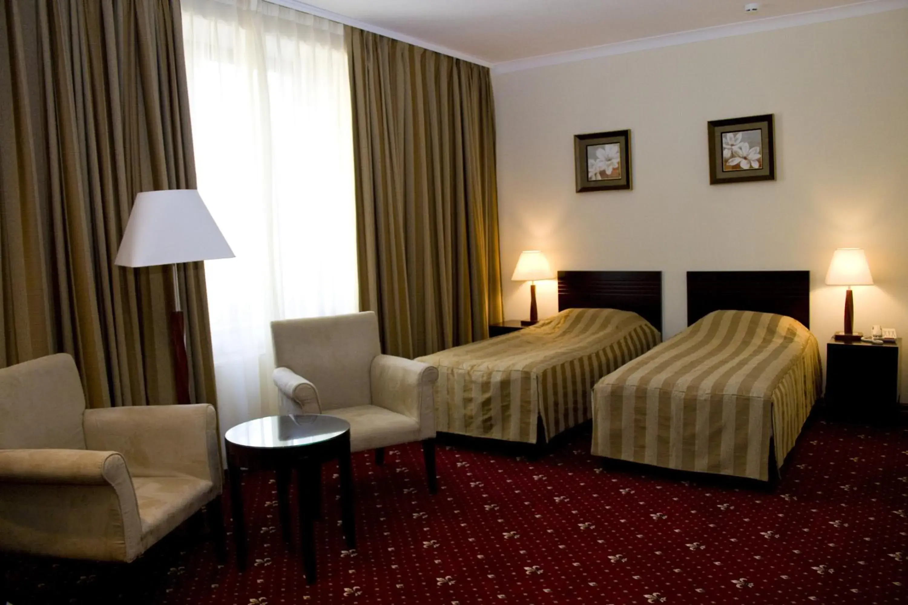 Delux Double or Twin Room in Jumbo Hotel