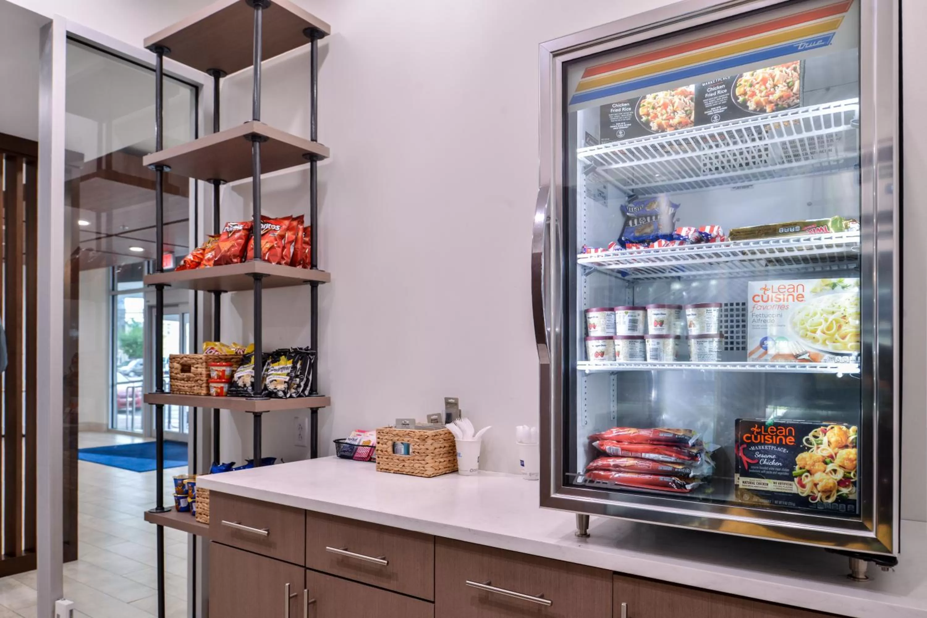 Breakfast in Holiday Inn Express New Orleans - Arts District by IHG