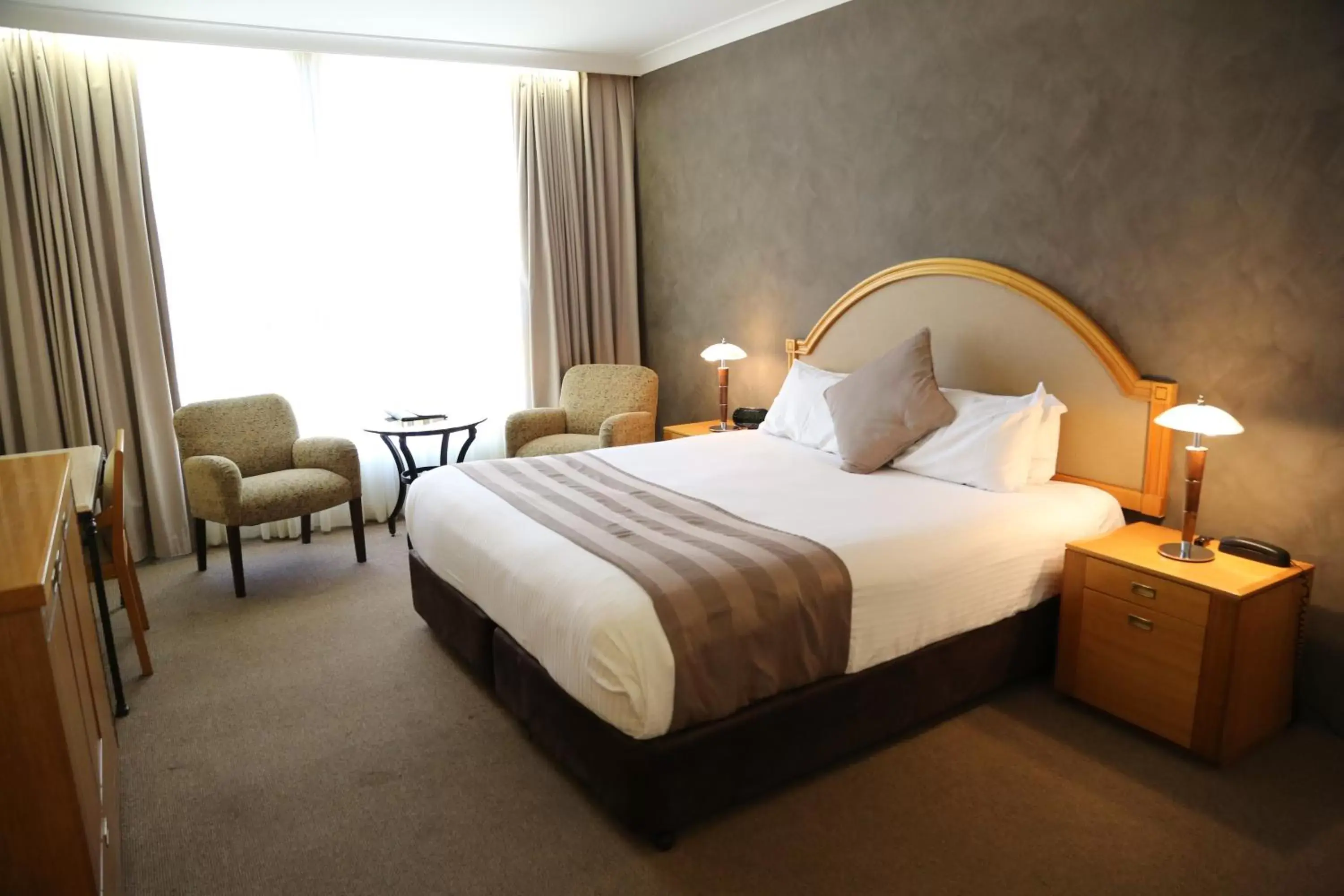 Superior King Room in Quality Inn Dubbo International