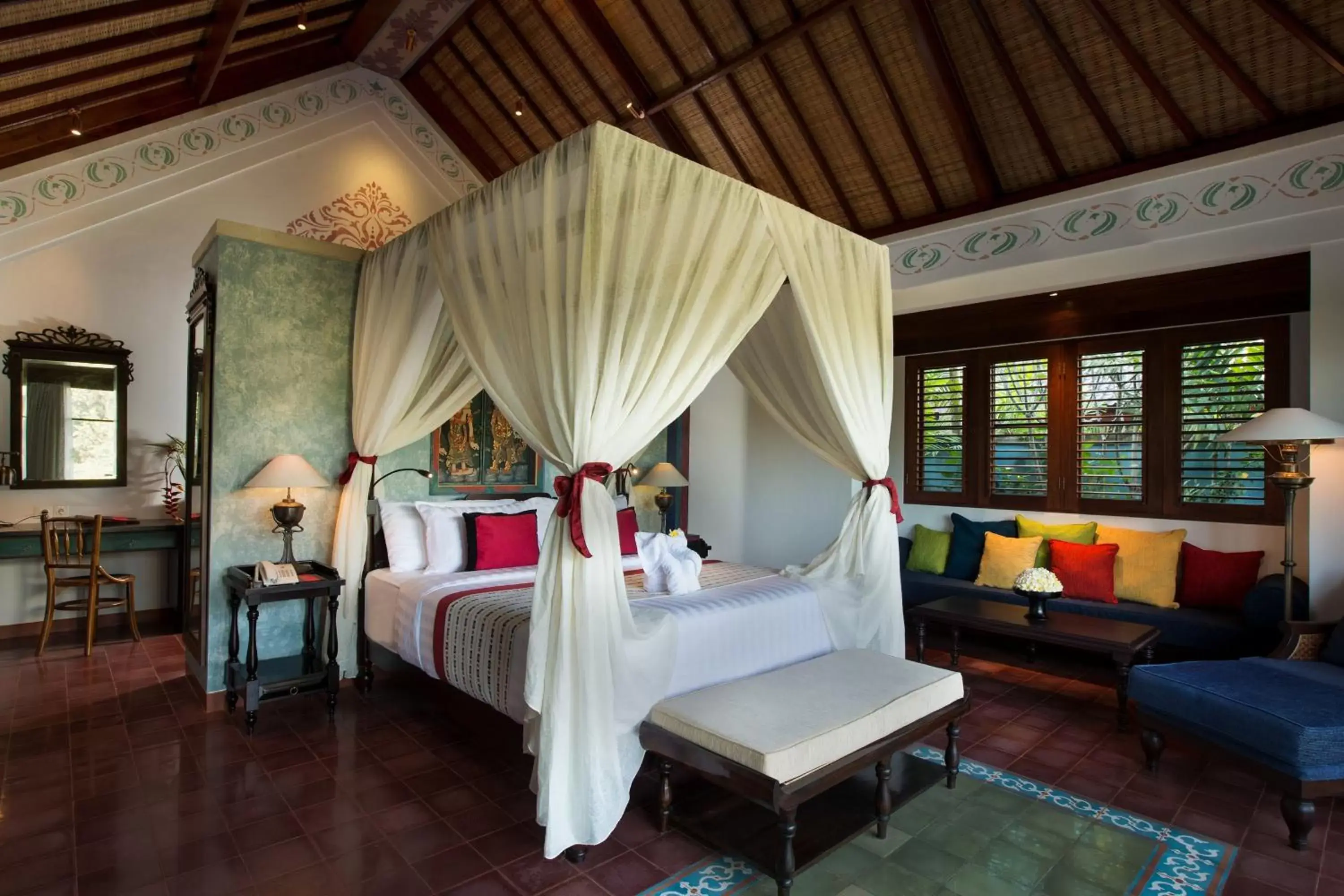 Bed in Dwaraka The Royal Villas Bed in Dwaraka The Royal Villas
