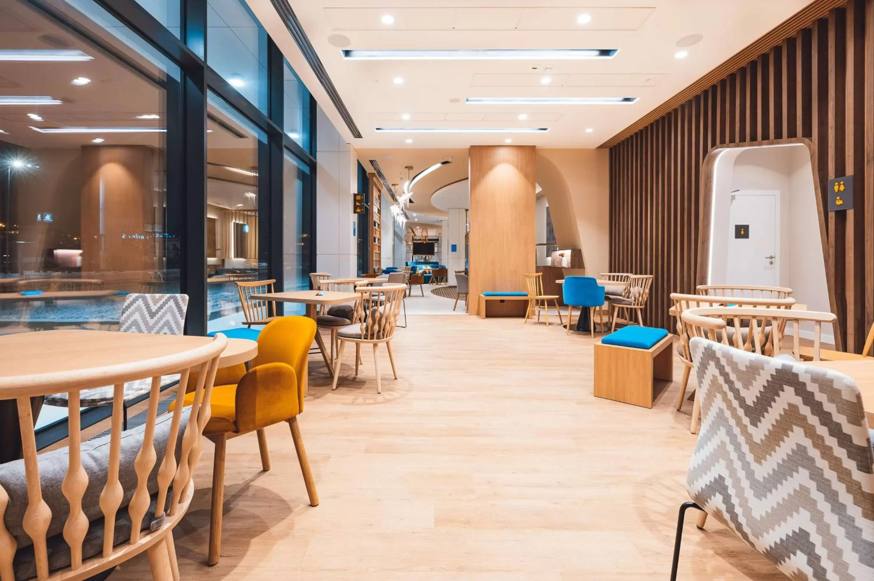 Dining area, Restaurant/Places to Eat in Hampton By Hilton Warsaw Reduta