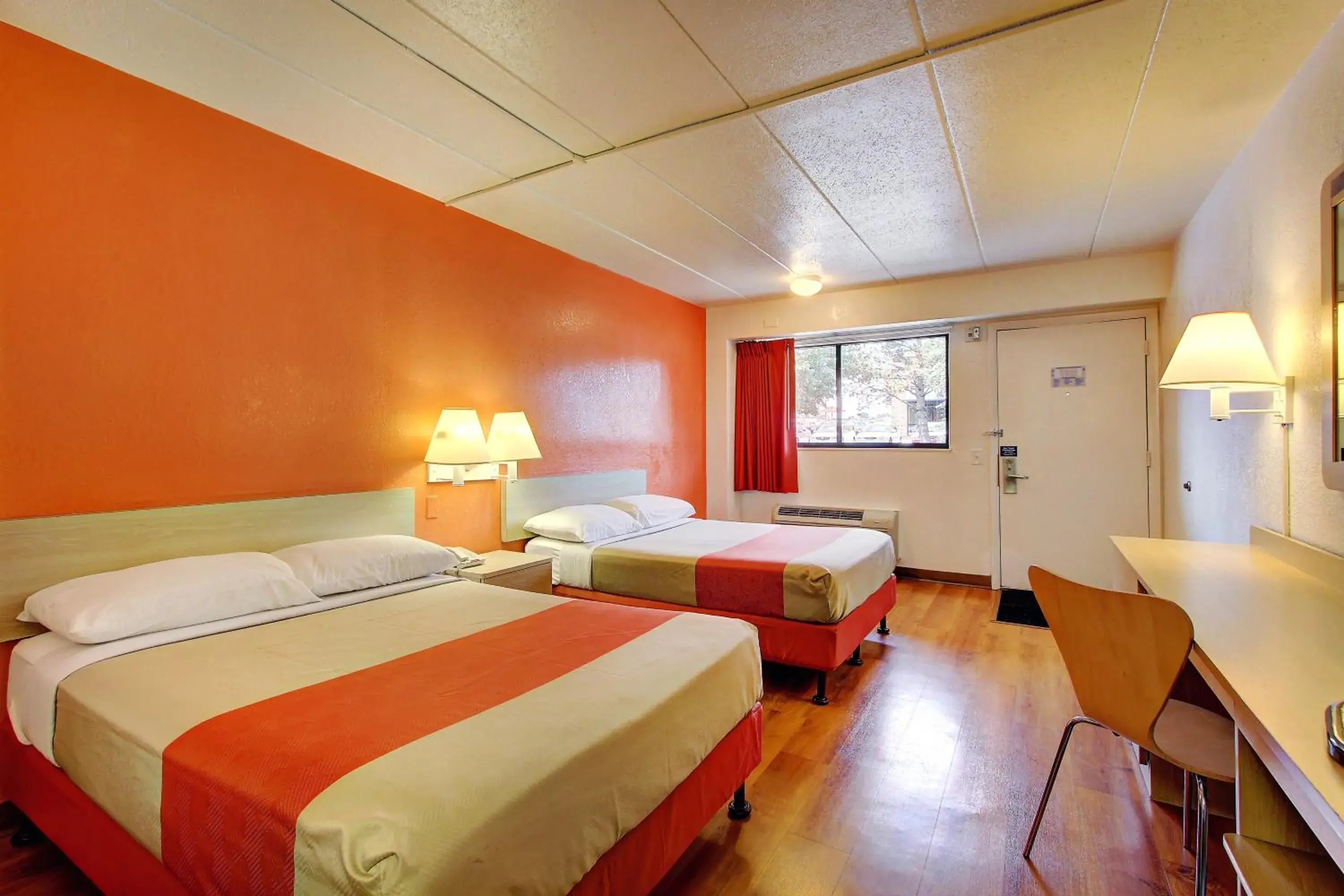 Bedroom in Motel 6-York, PA