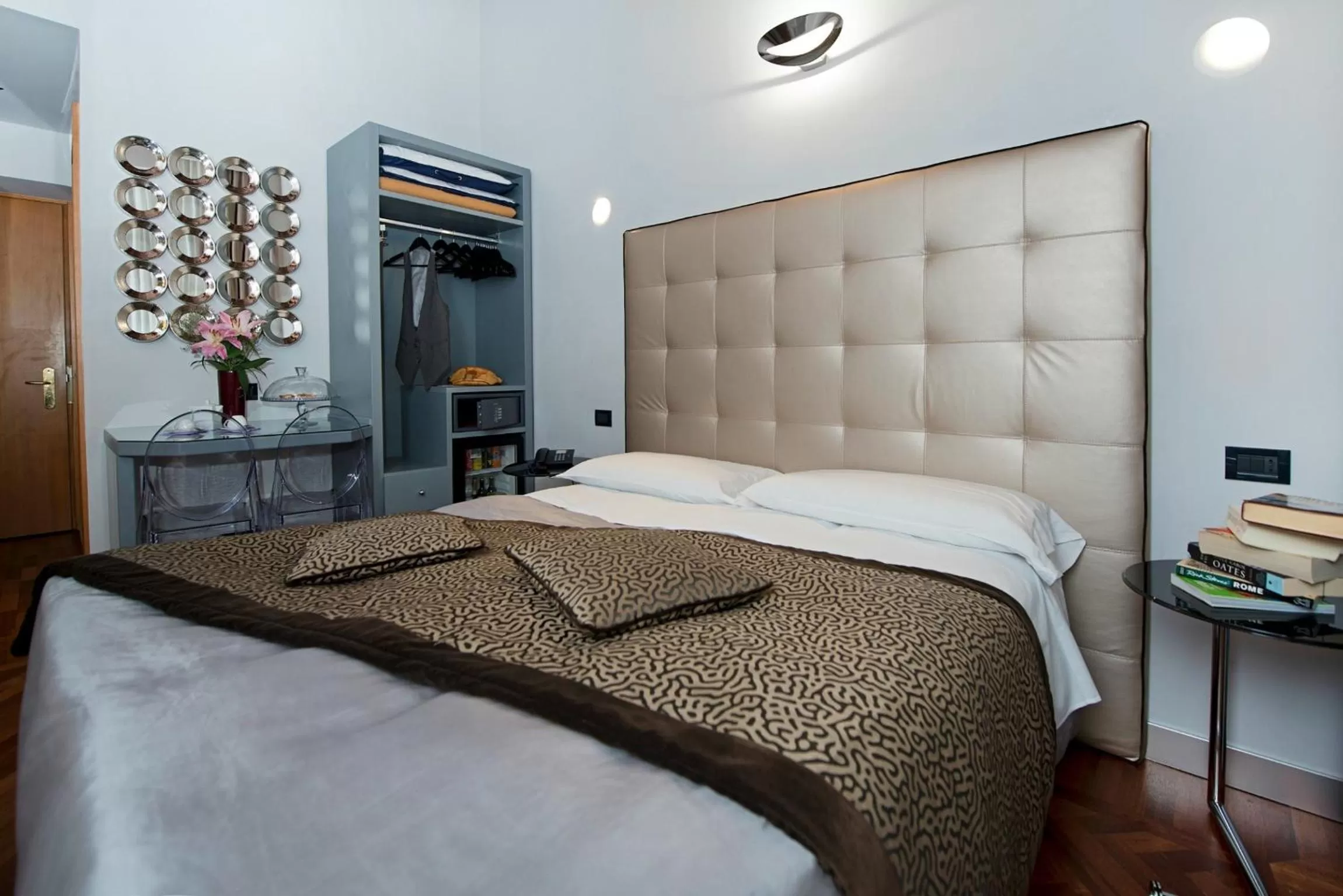 Photo of the whole room, Bed in Relais Forus Inn