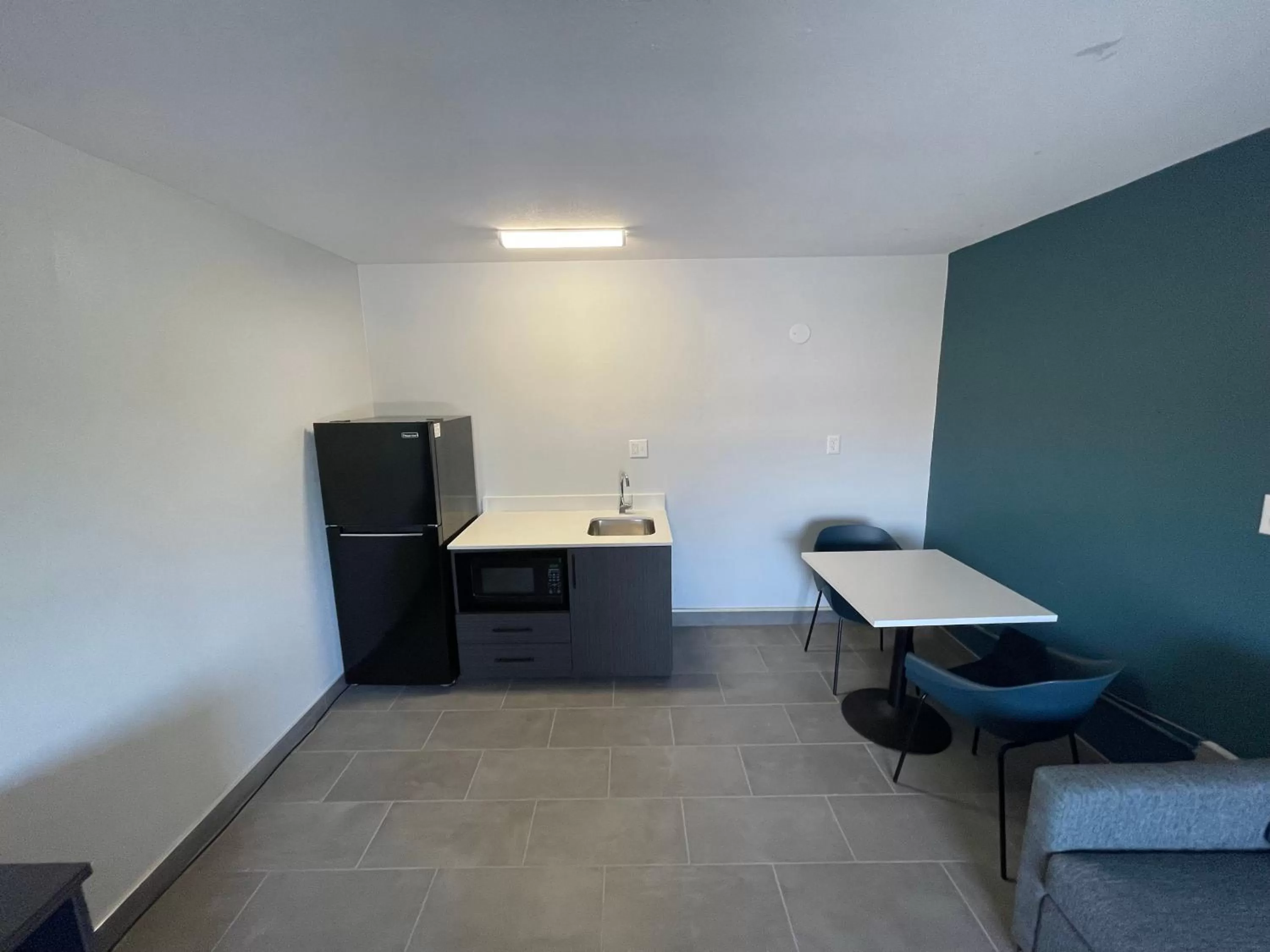 kitchen in Studio 6 Jackson MS I 55