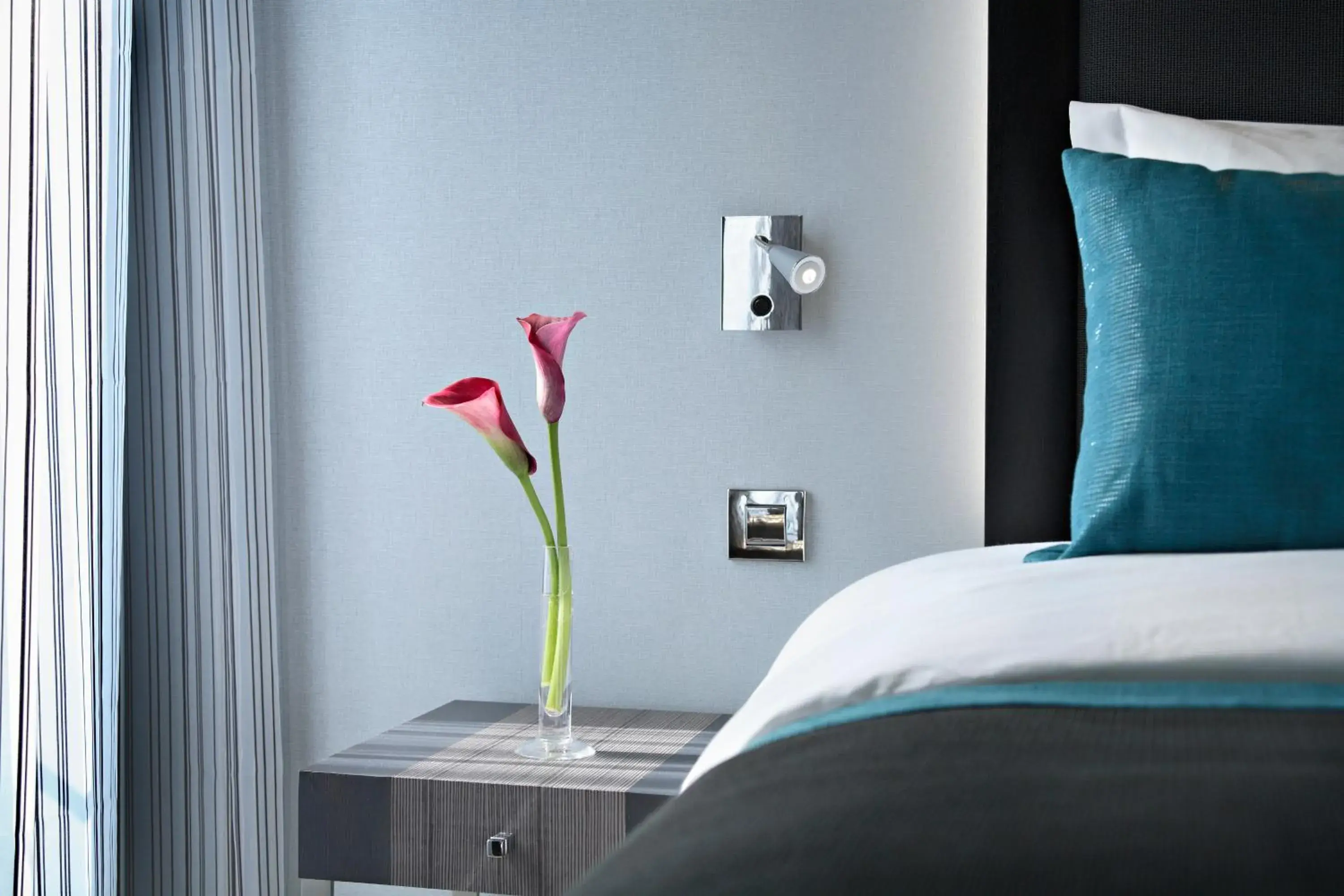 Classic Double Room in Hôtel Bassano Classic Double Room in Hôtel Bassano