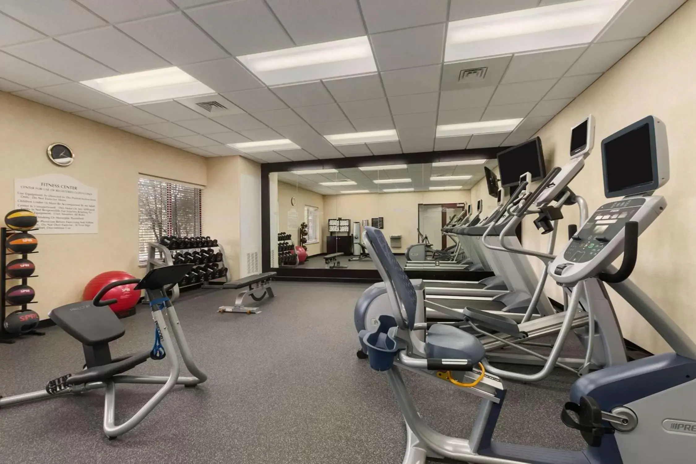 Fitness centre/facilities, Fitness Center/Facilities in Hilton Garden Inn Wisconsin Dells