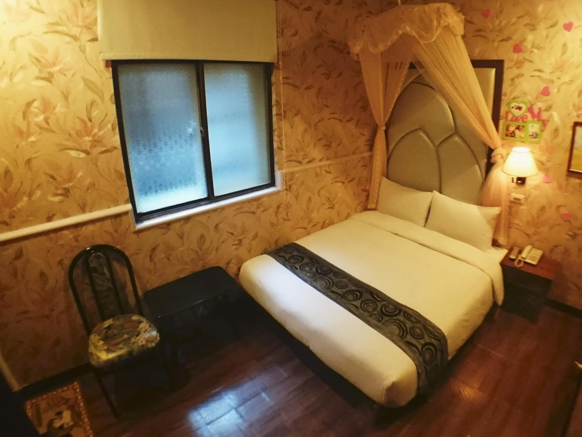 Photo of the whole room, Bed in Fu Chia Hotel