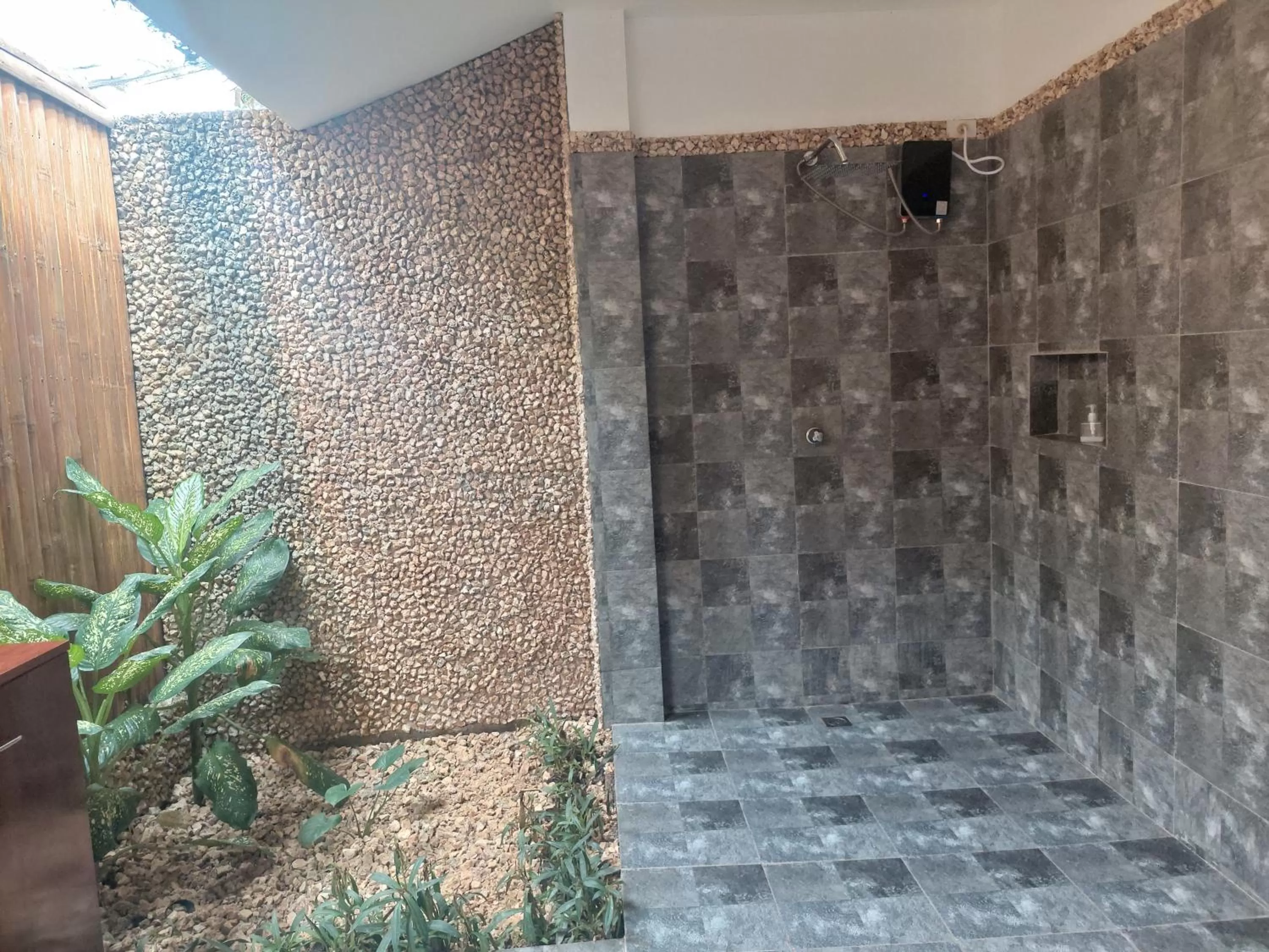 Shower, Bathroom in Becano Restobar and Resort