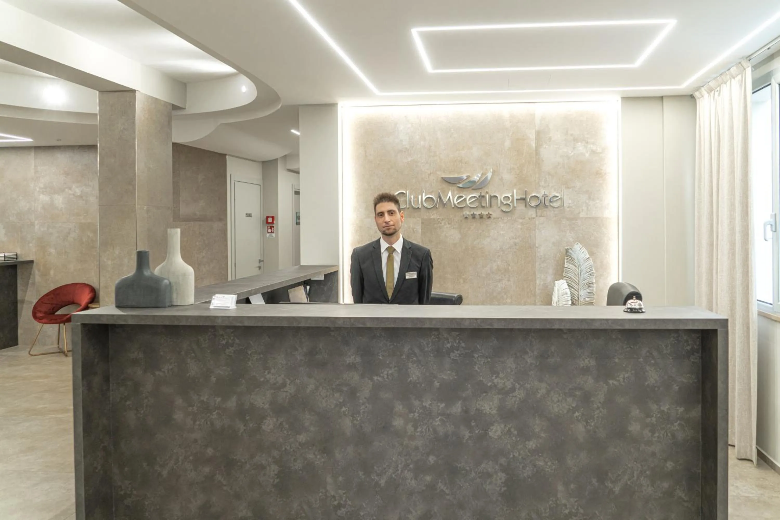 Staff in Club Meeting Hotel