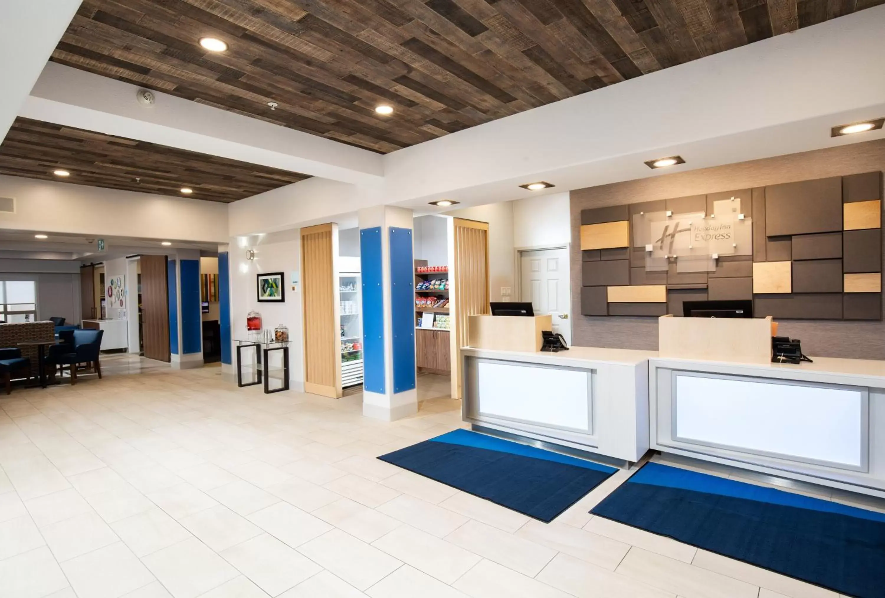 Property building in Holiday Inn Express Grande Prairie by IHG Property building in Holiday Inn Express Grande Prairie by IHG