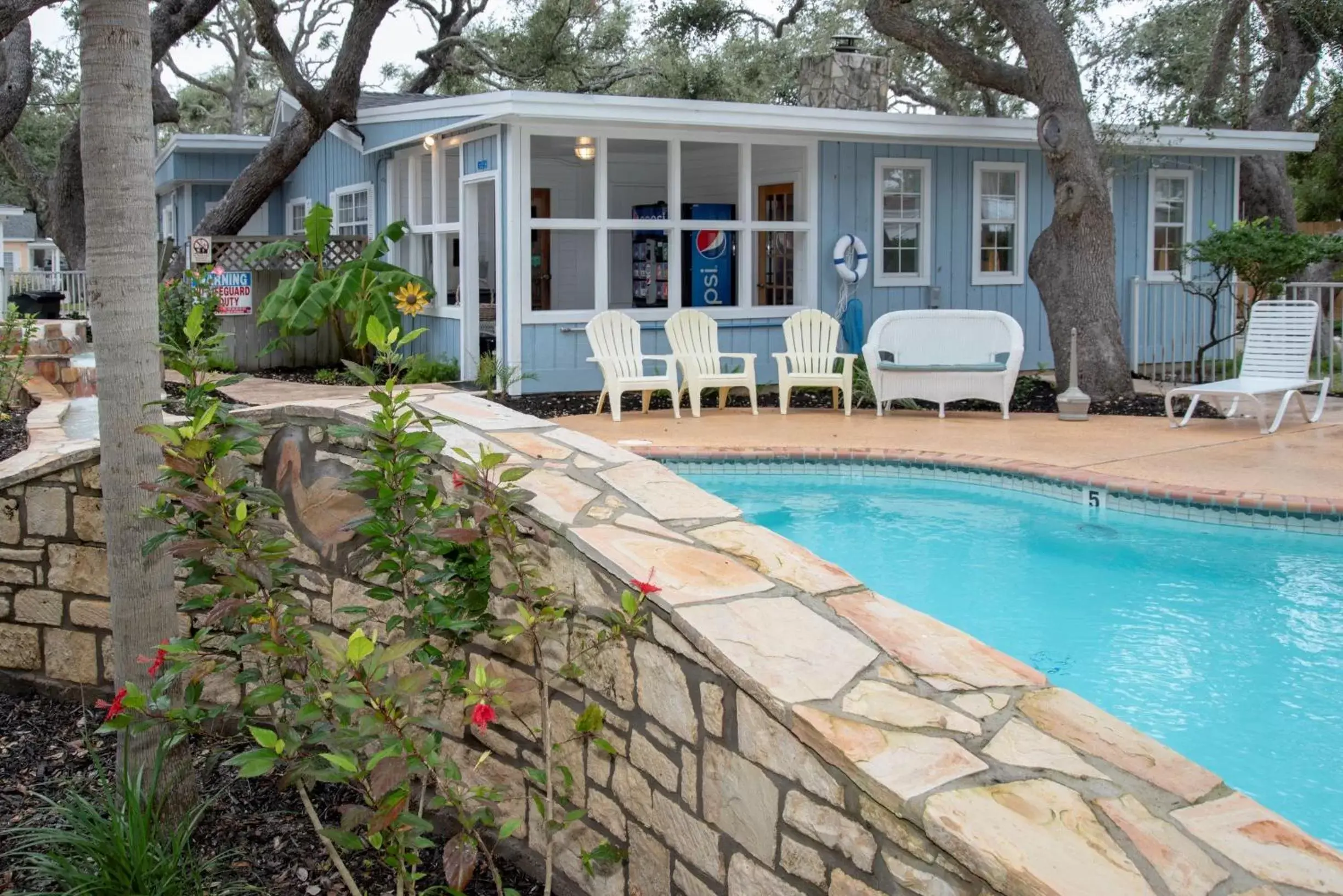 Patio, Swimming Pool in D&R Pelican Bay Resort