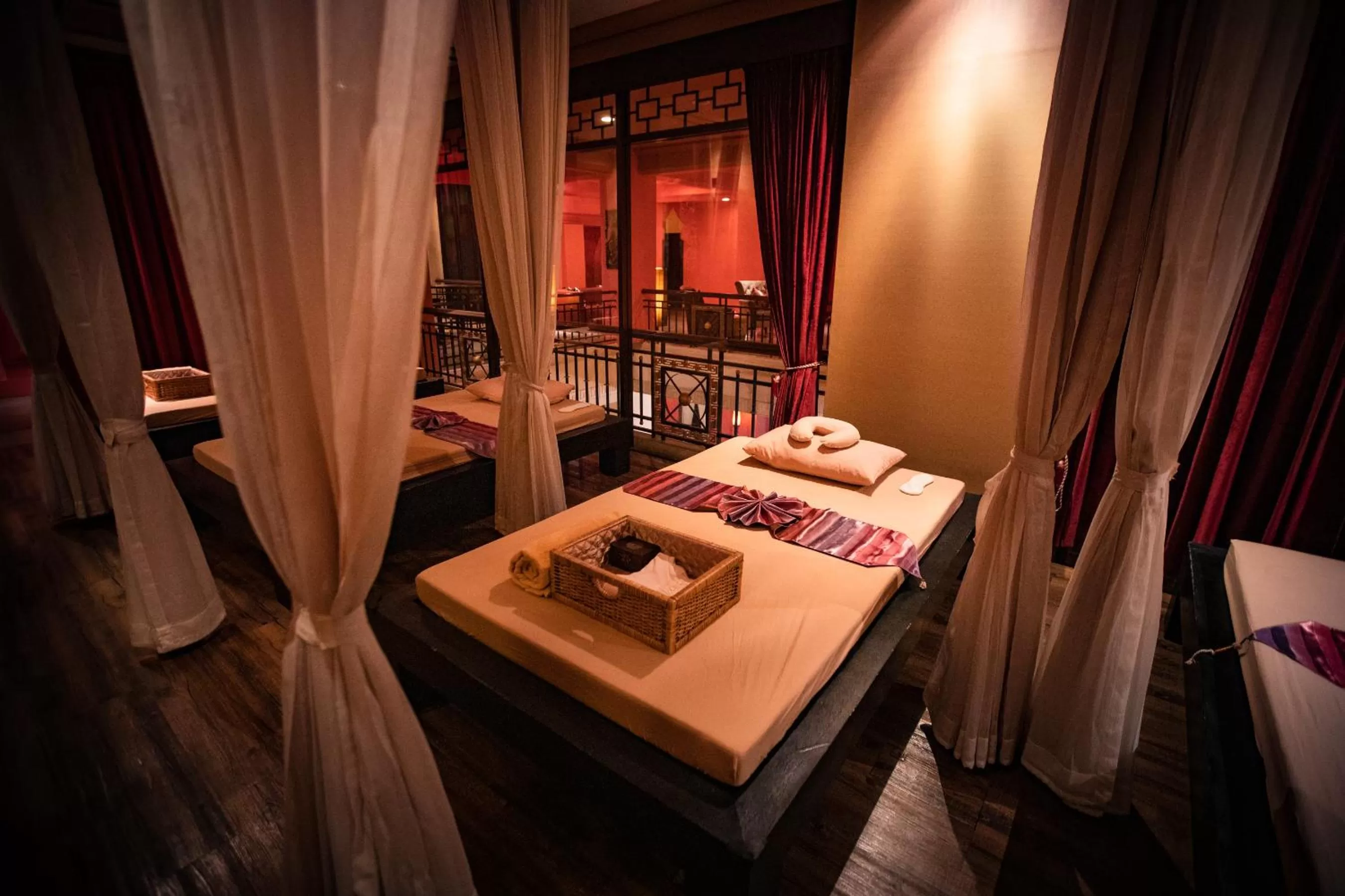 Spa and wellness centre/facilities, Bed in Shanghai Mansion Bangkok