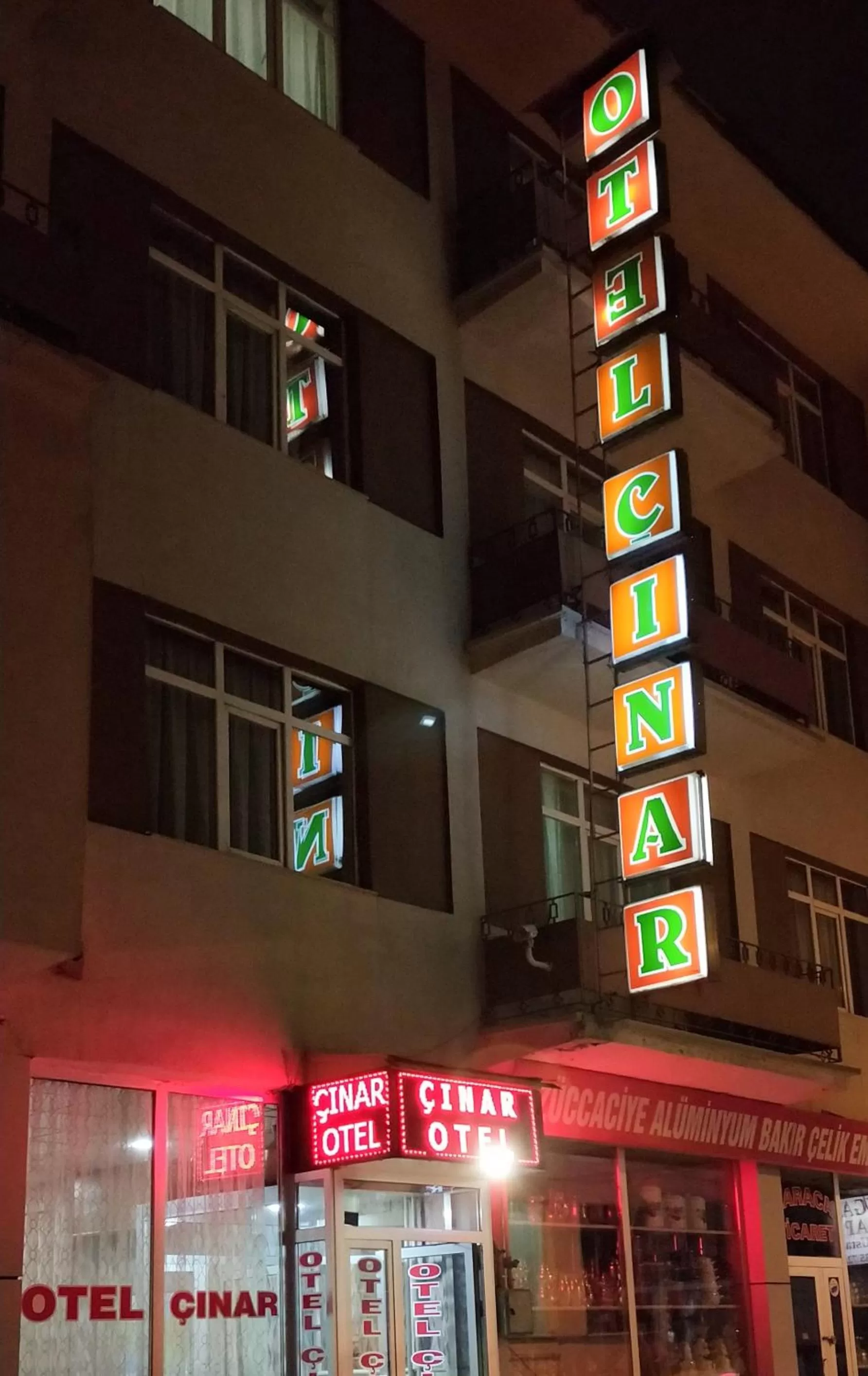 Facade/entrance in OTEL ÇINAR