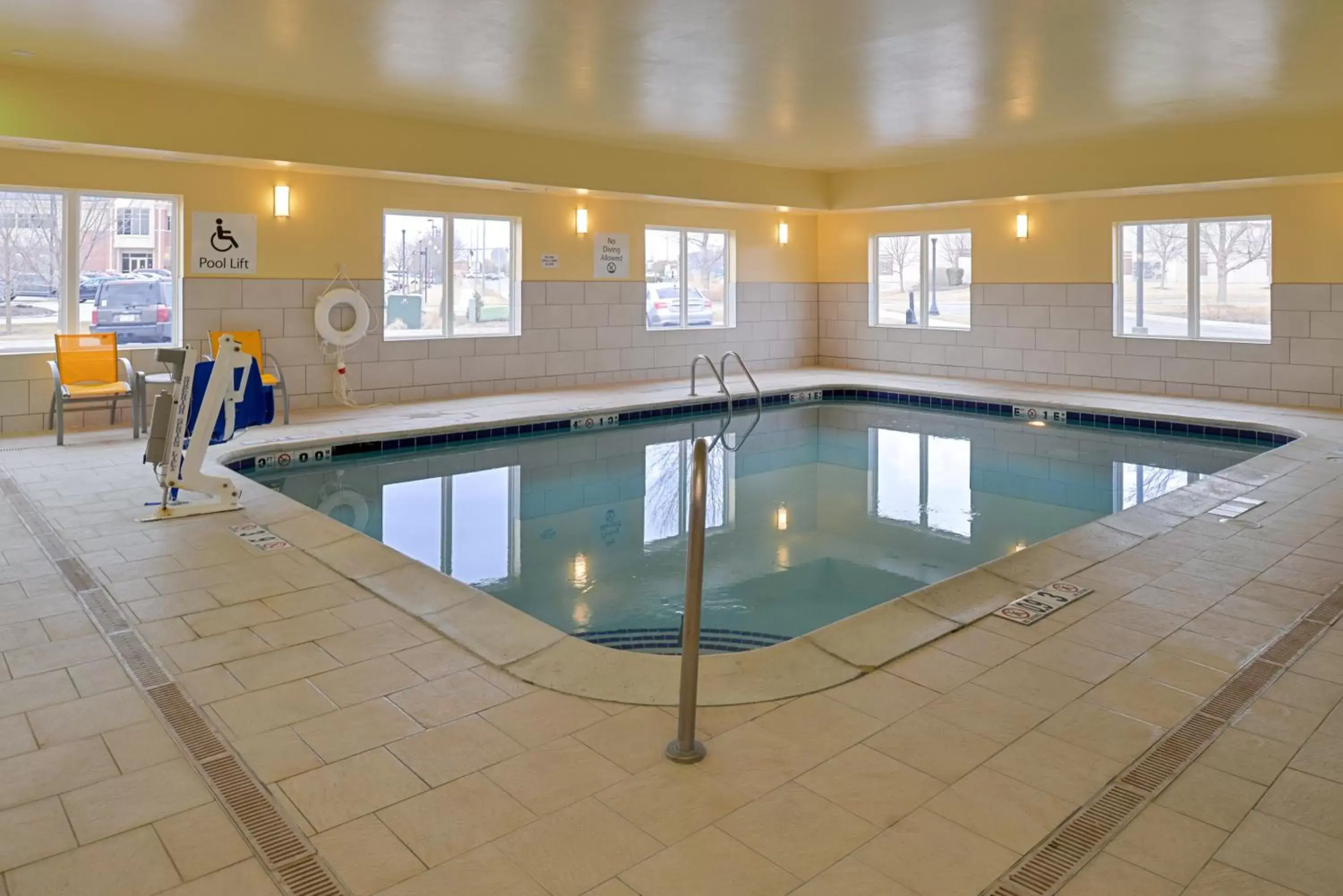 Swimming Pool in Holiday Inn Express Hotel & Suites Omaha West, an IHG Hotel