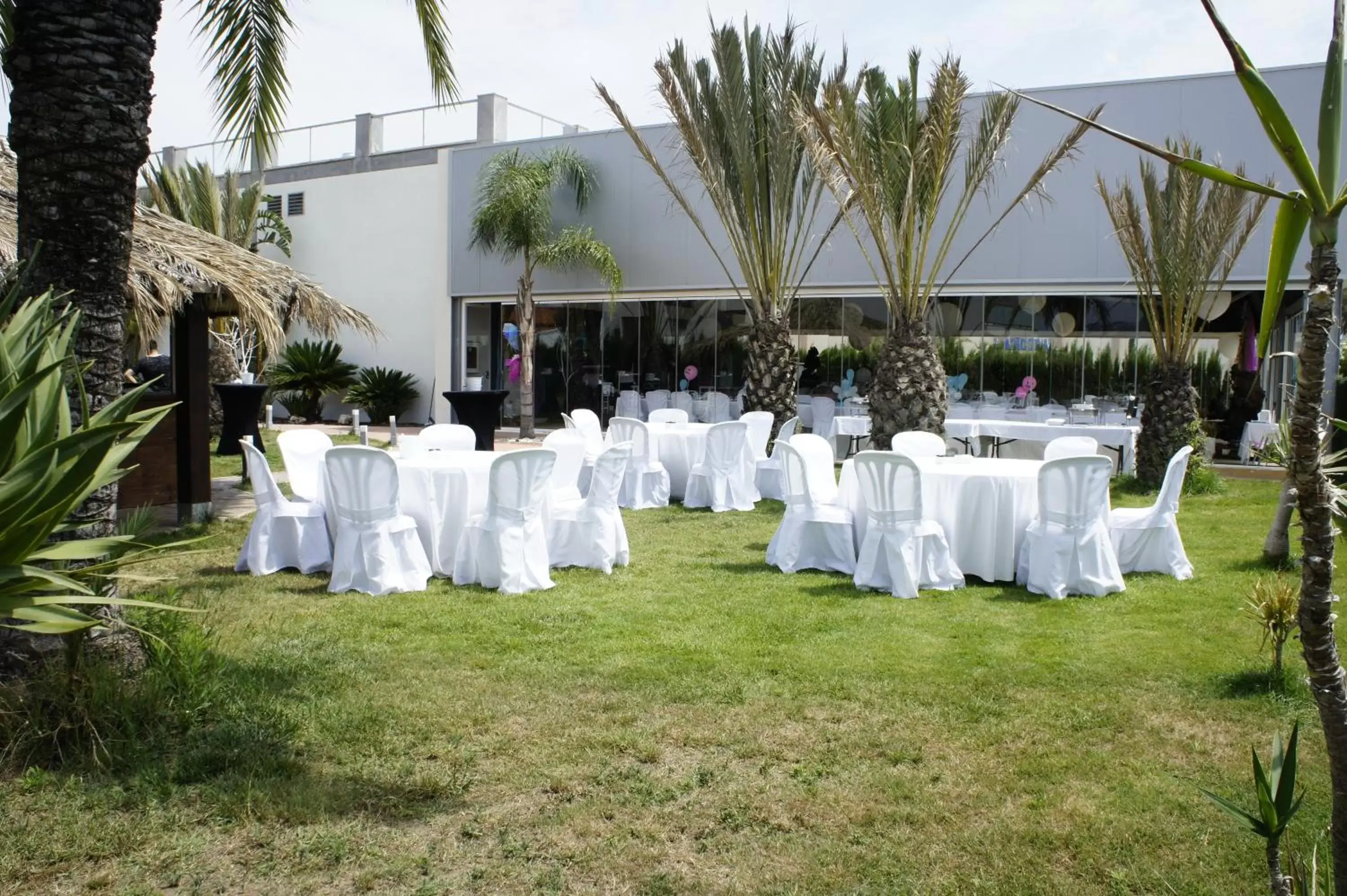 Banquet Facilities in ApartHotel Playa Oliva