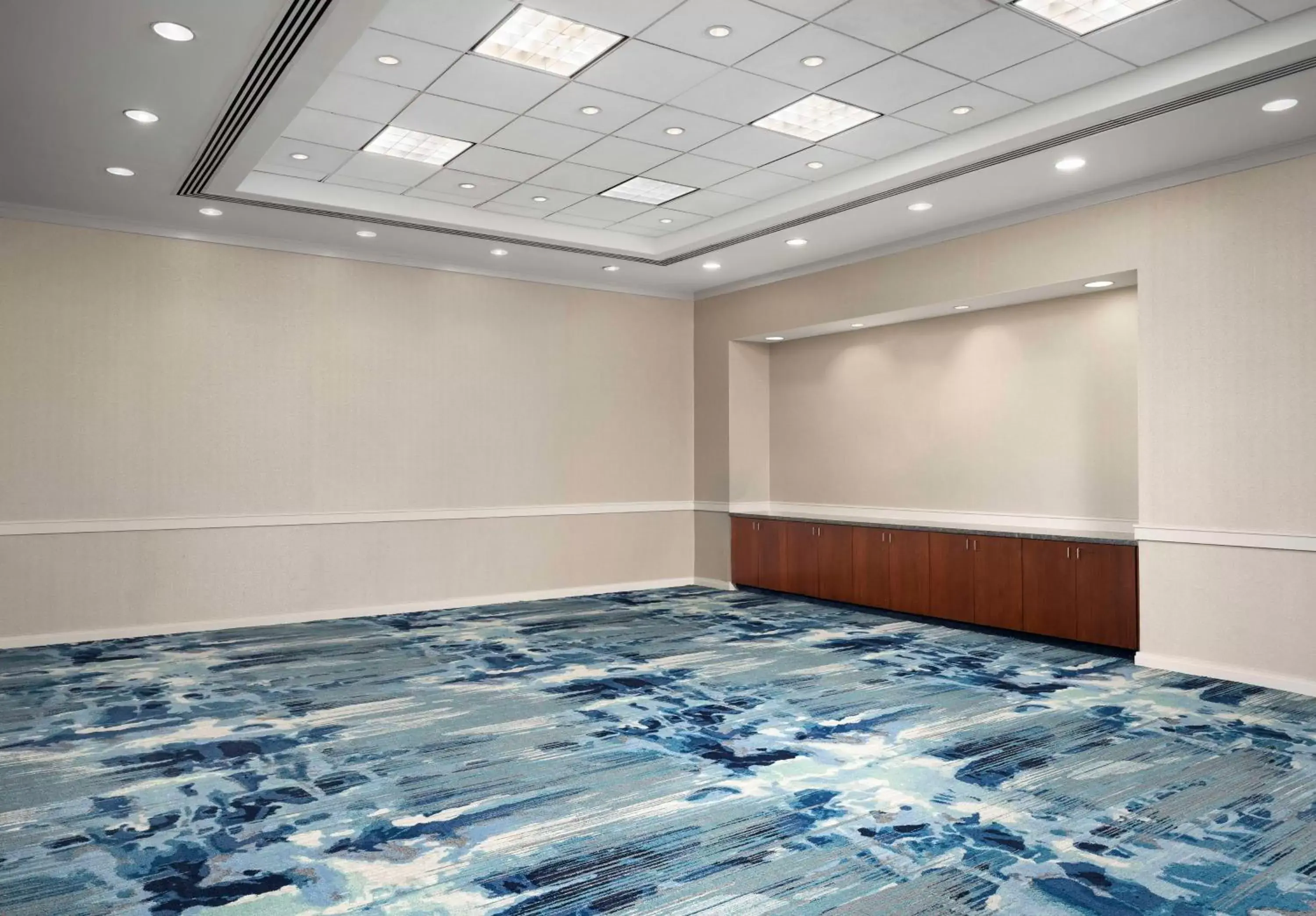 Meeting/conference room in Hilton Virginia Beach Oceanfront