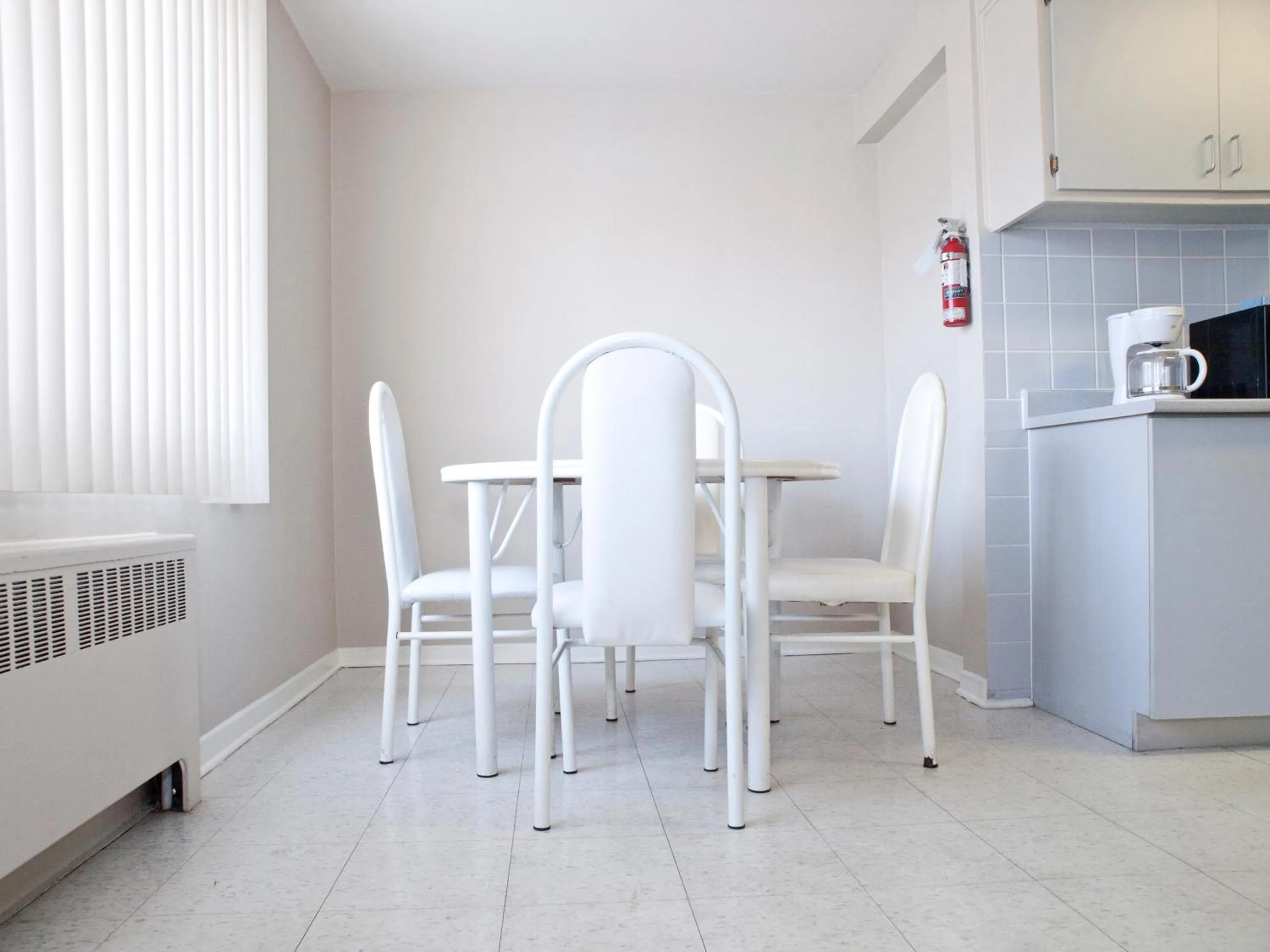 Dining area in Beausejour Hotel Apartments/Hotel Dorval