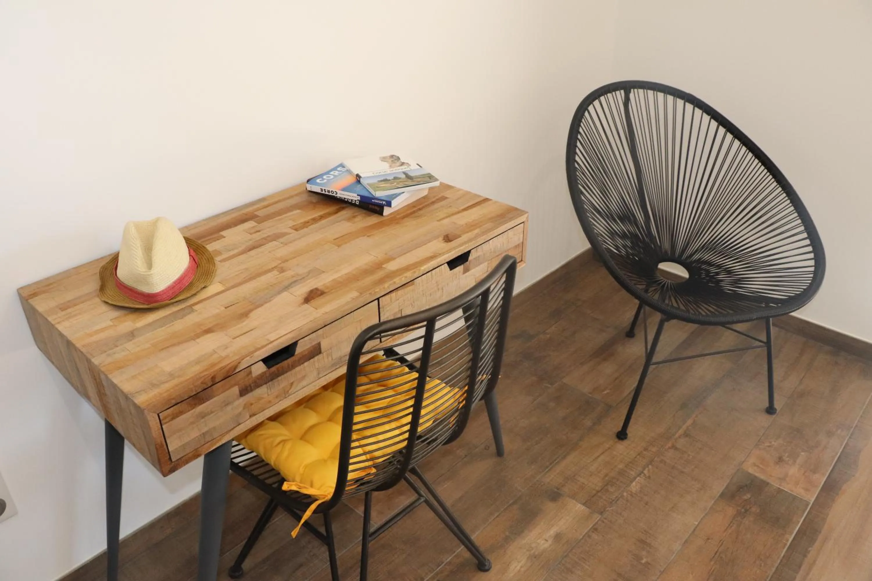 Decorative detail in Hôtel Padolo