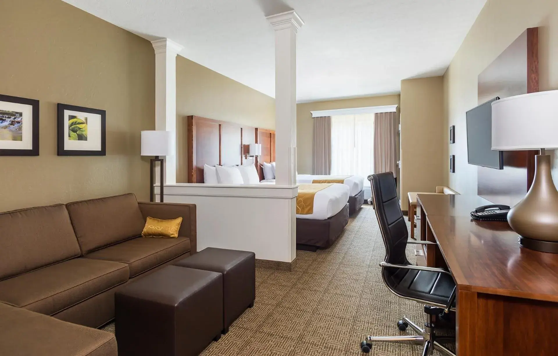 Photo of the whole room in Comfort Suites Hartville-North Canton Photo of the whole room in Comfort Suites Hartville-North Canton