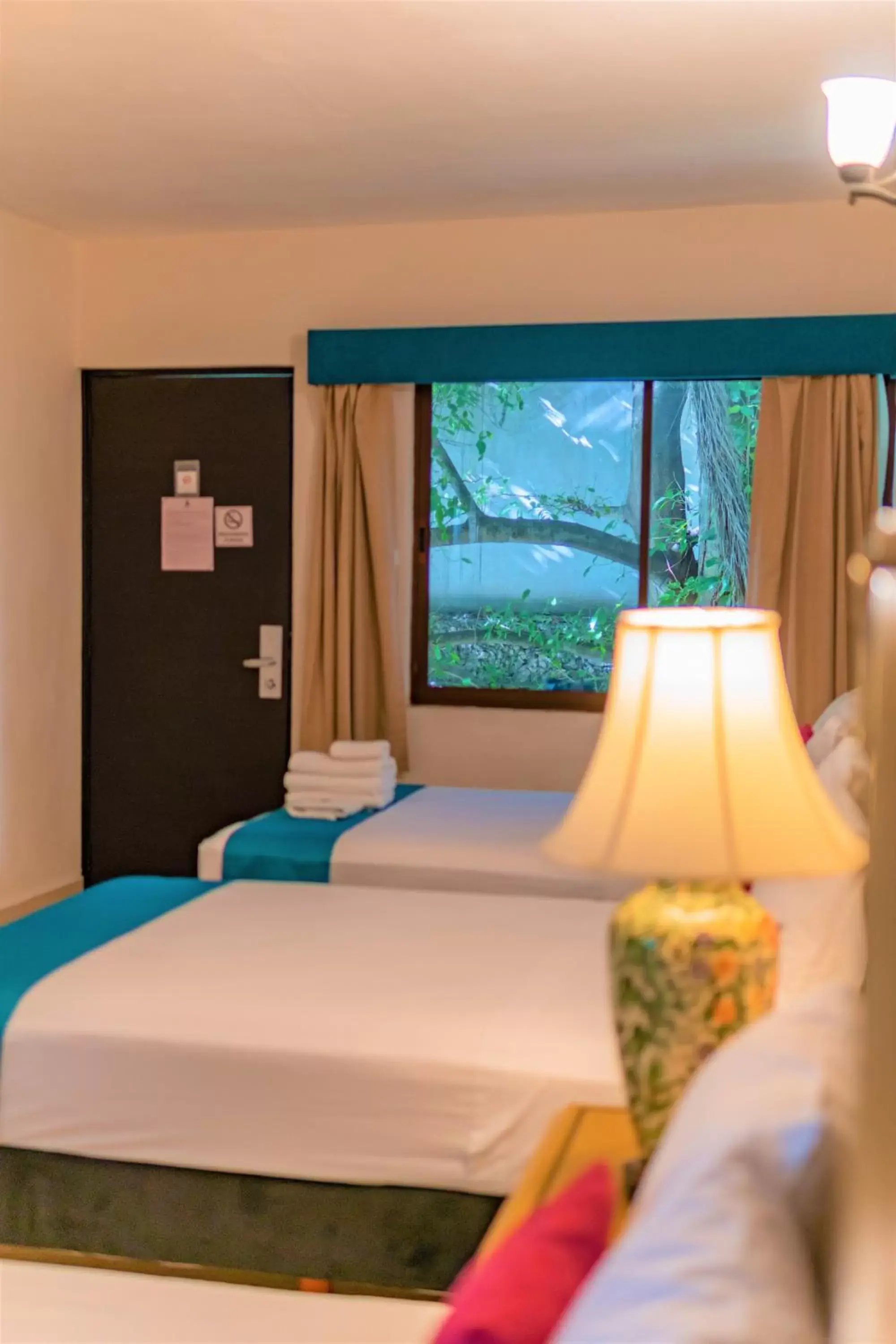 Photo of the whole room, Bed in Maison del Embajador Photo of the whole room, Bed in Maison del Embajador