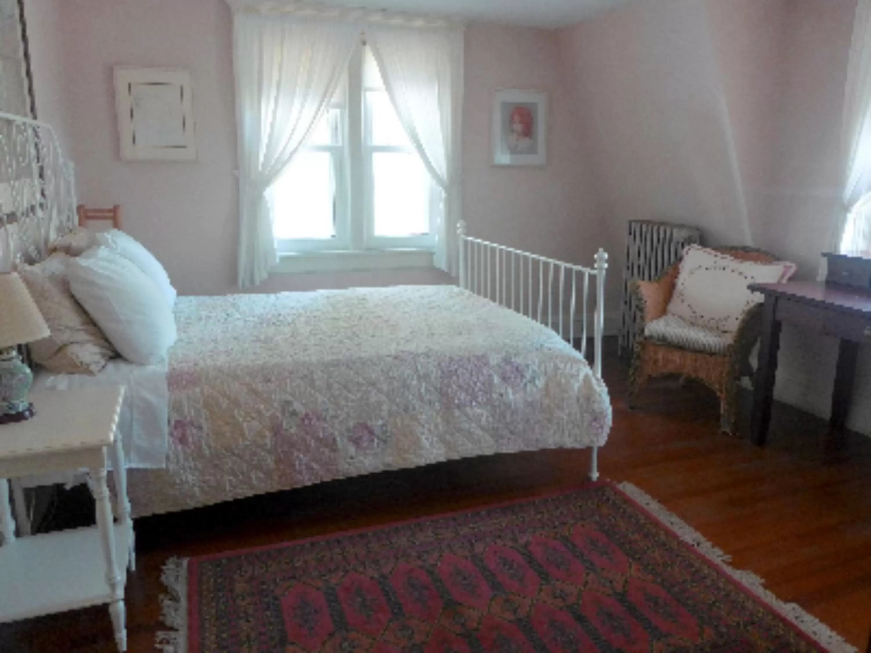 Other, Bed in Morning Glory B&B Woodstock NY