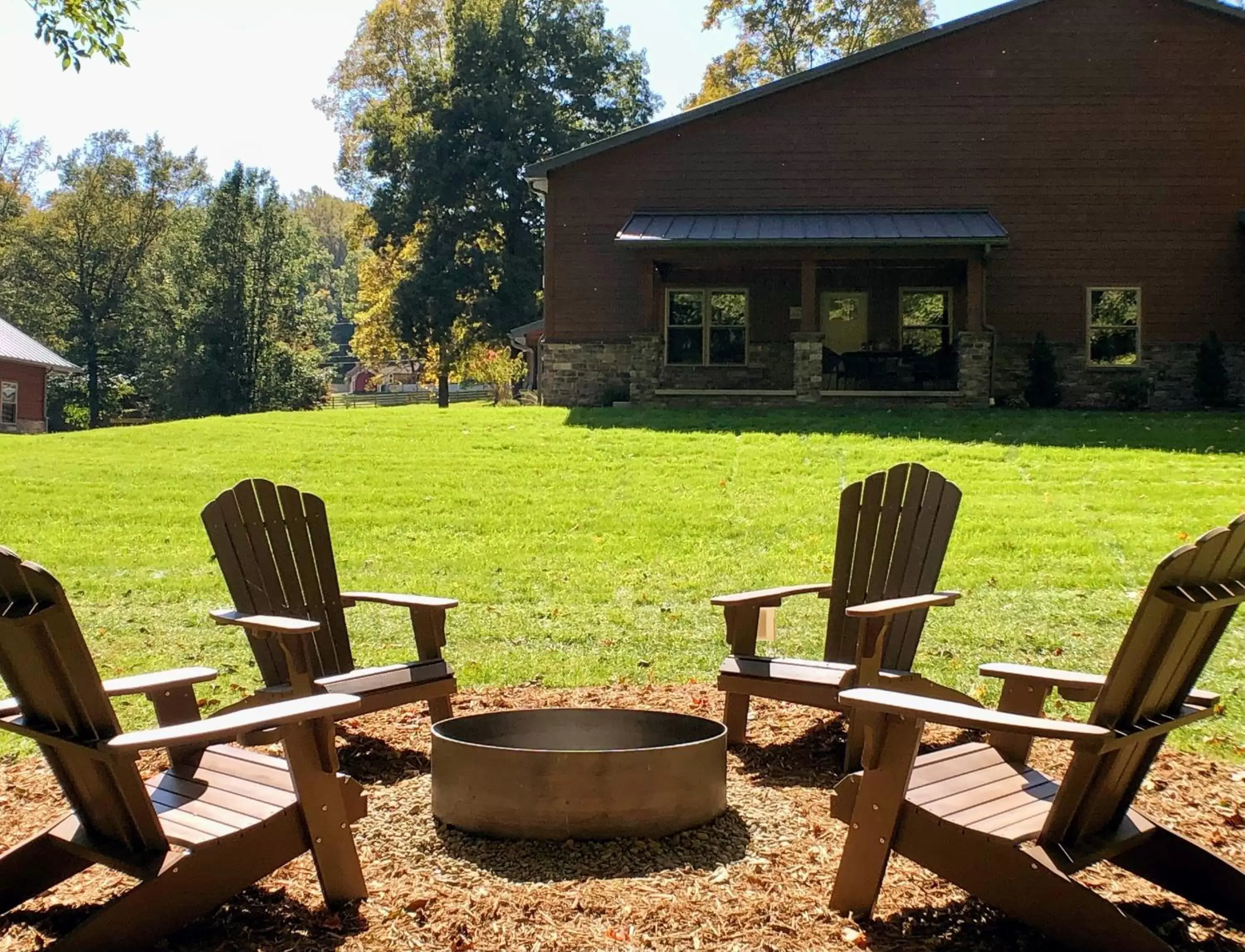 Garden in Sojourner's Lodge & Log Cabin Suites