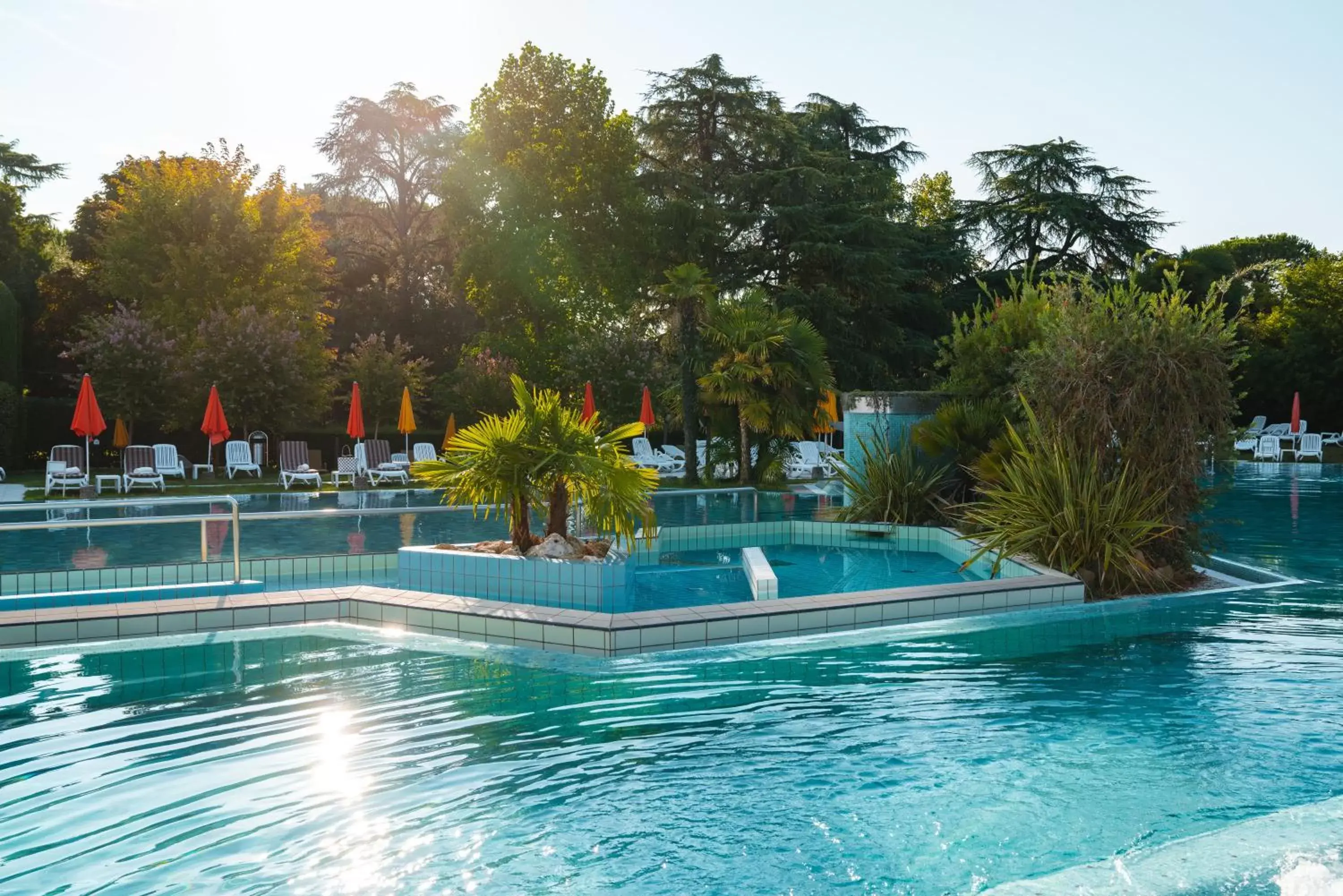 Swimming Pool in Hotel Garden Terme