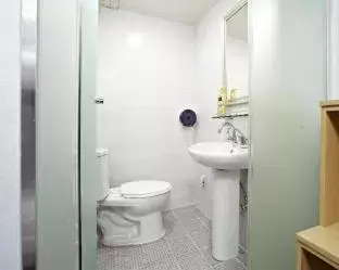Bathroom in Rainbow Hotel Myeongdong