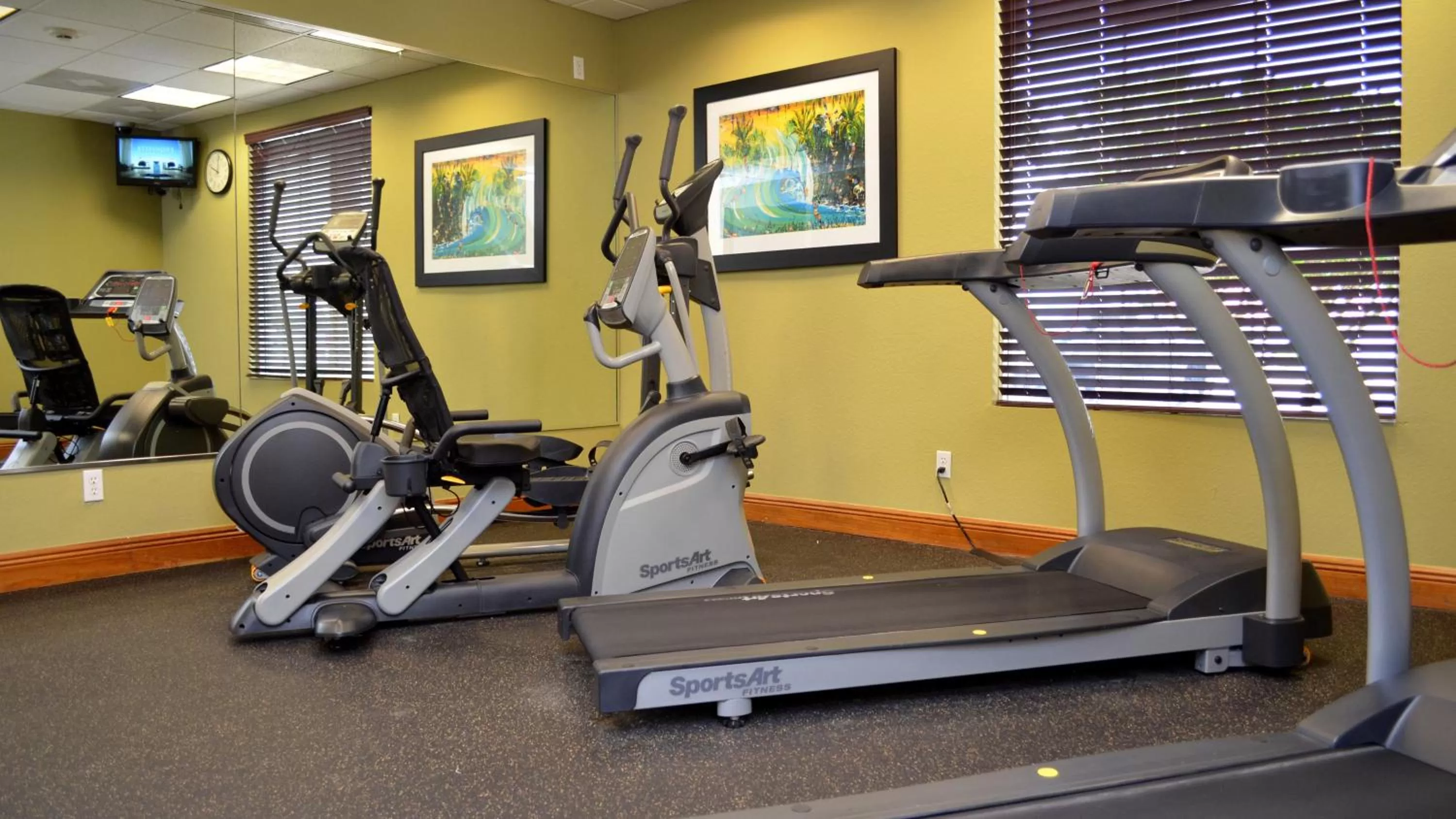 Fitness centre/facilities in Holiday Inn Hotel & Suites Daytona Beach On The Ocean by IHG