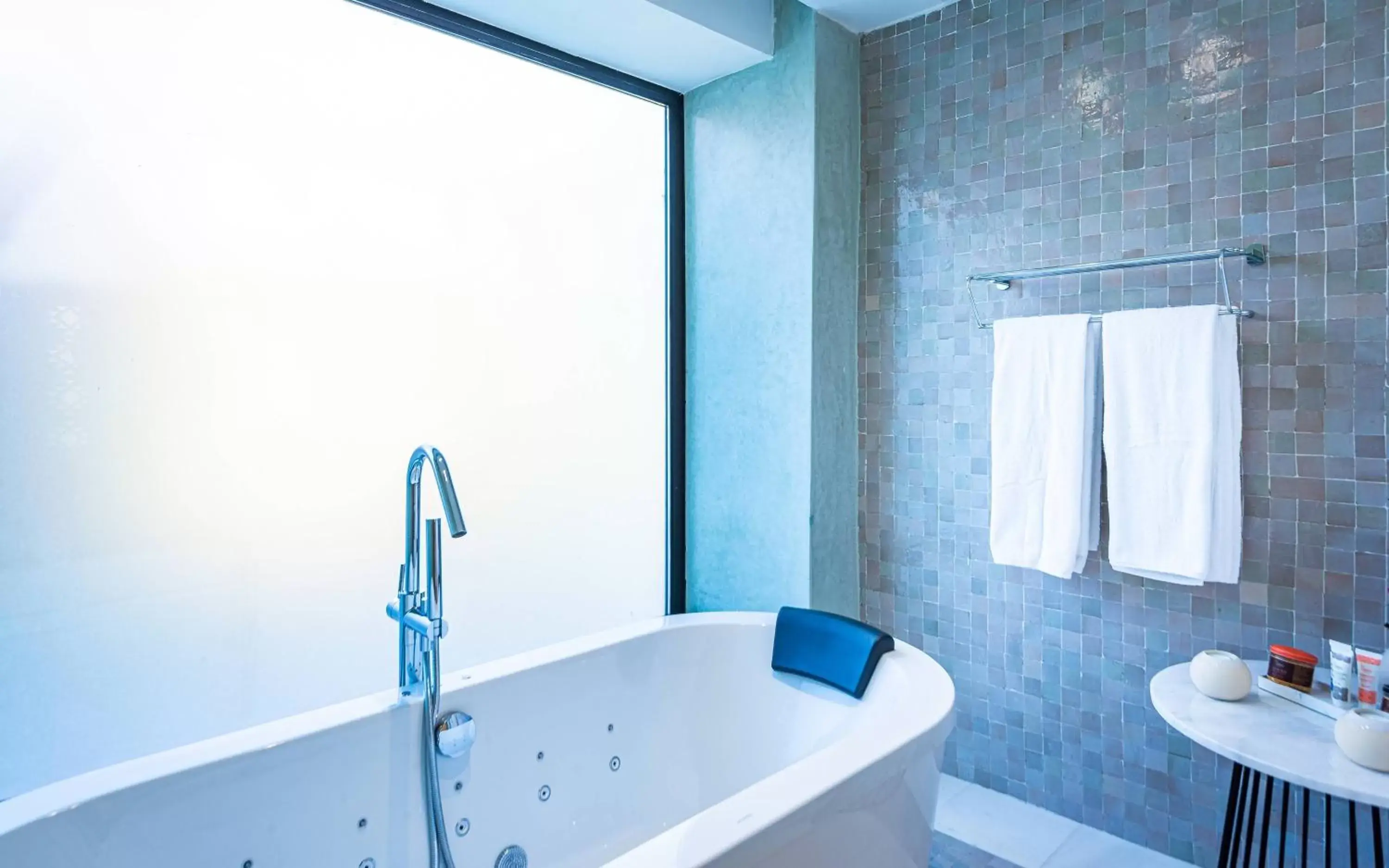 Bath, Bathroom in TUI BLUE Medina Gardens - Adults Only - All Inclusive
