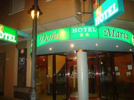 Facade/entrance in Hotel Doña Maria