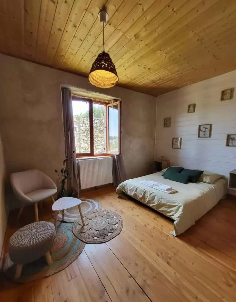 Bedroom in Le Grenier à Blé