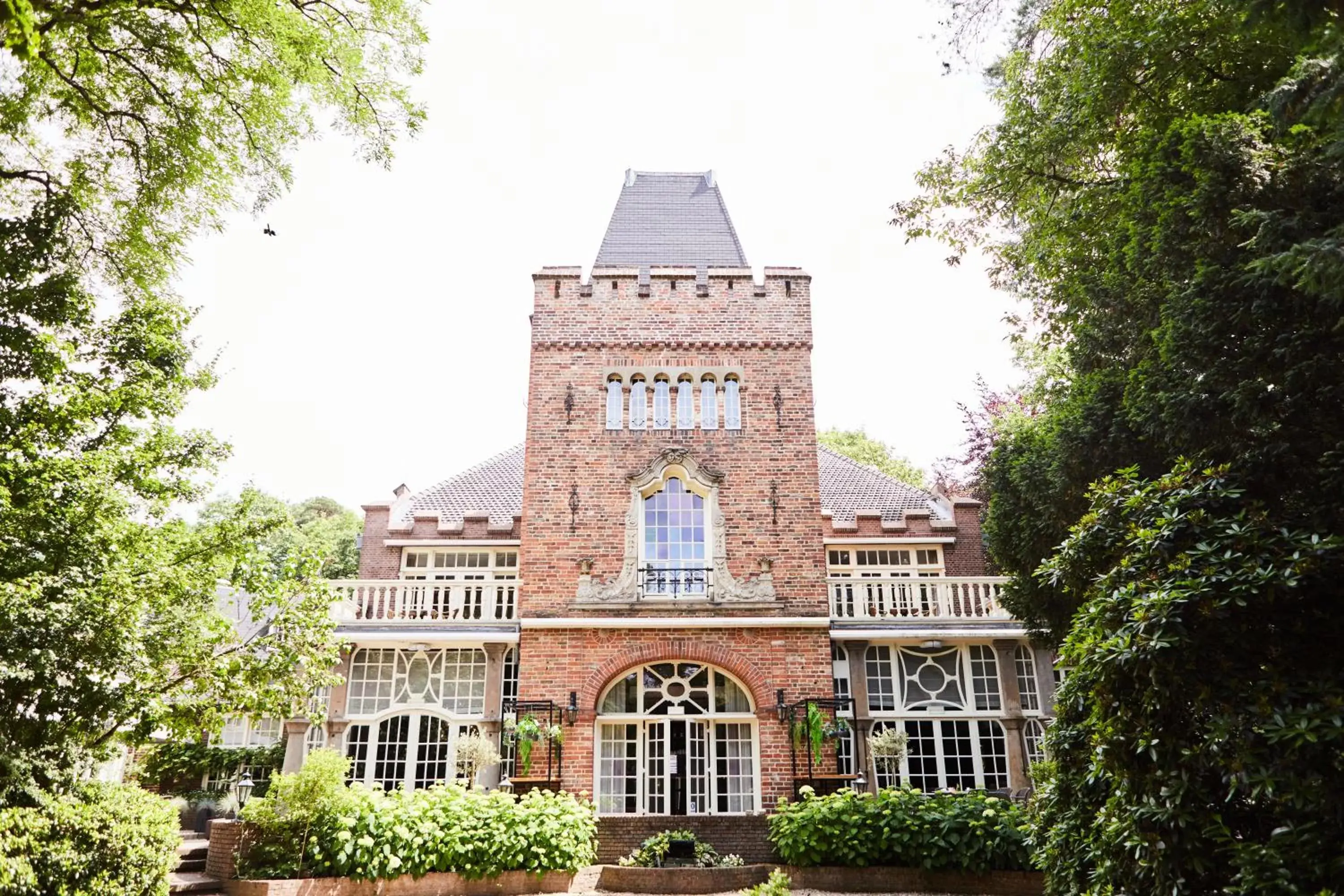 Property building in Kasteel Kerckebosch