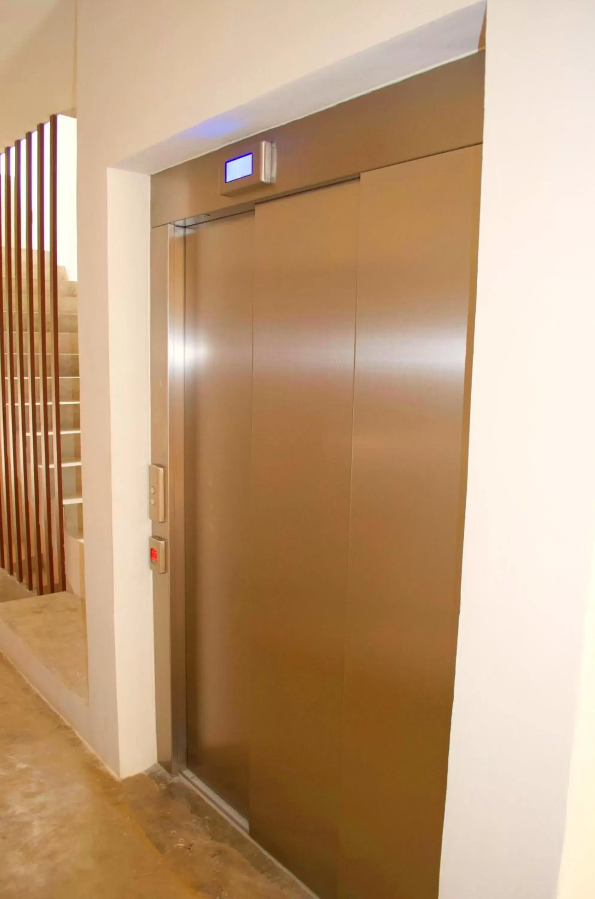 elevator in Gardens Coba - Luxury Cardinal