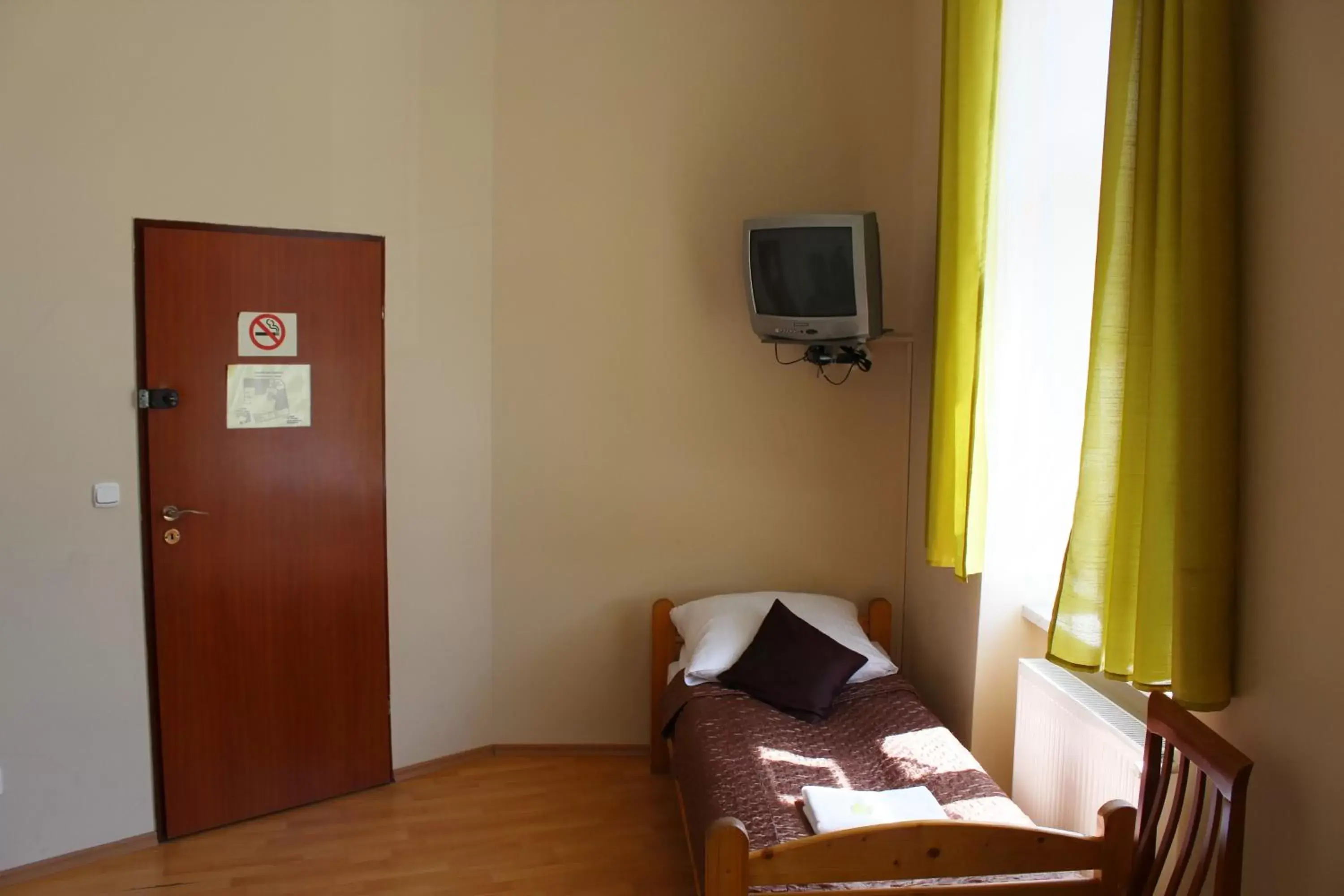 Photo of the whole room, Bed in Station Aparthotel