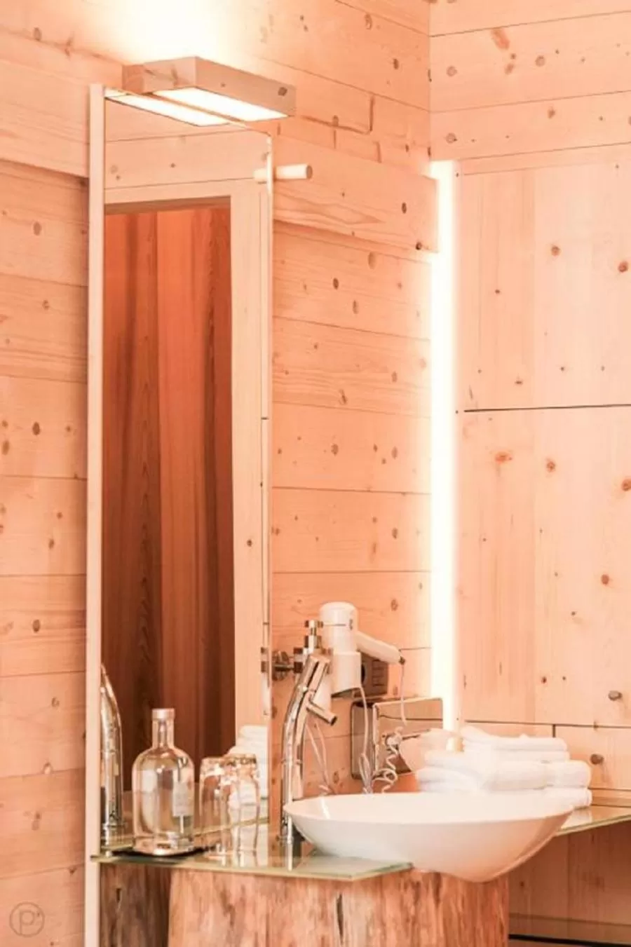 Bedroom in Sleepwood Hotel