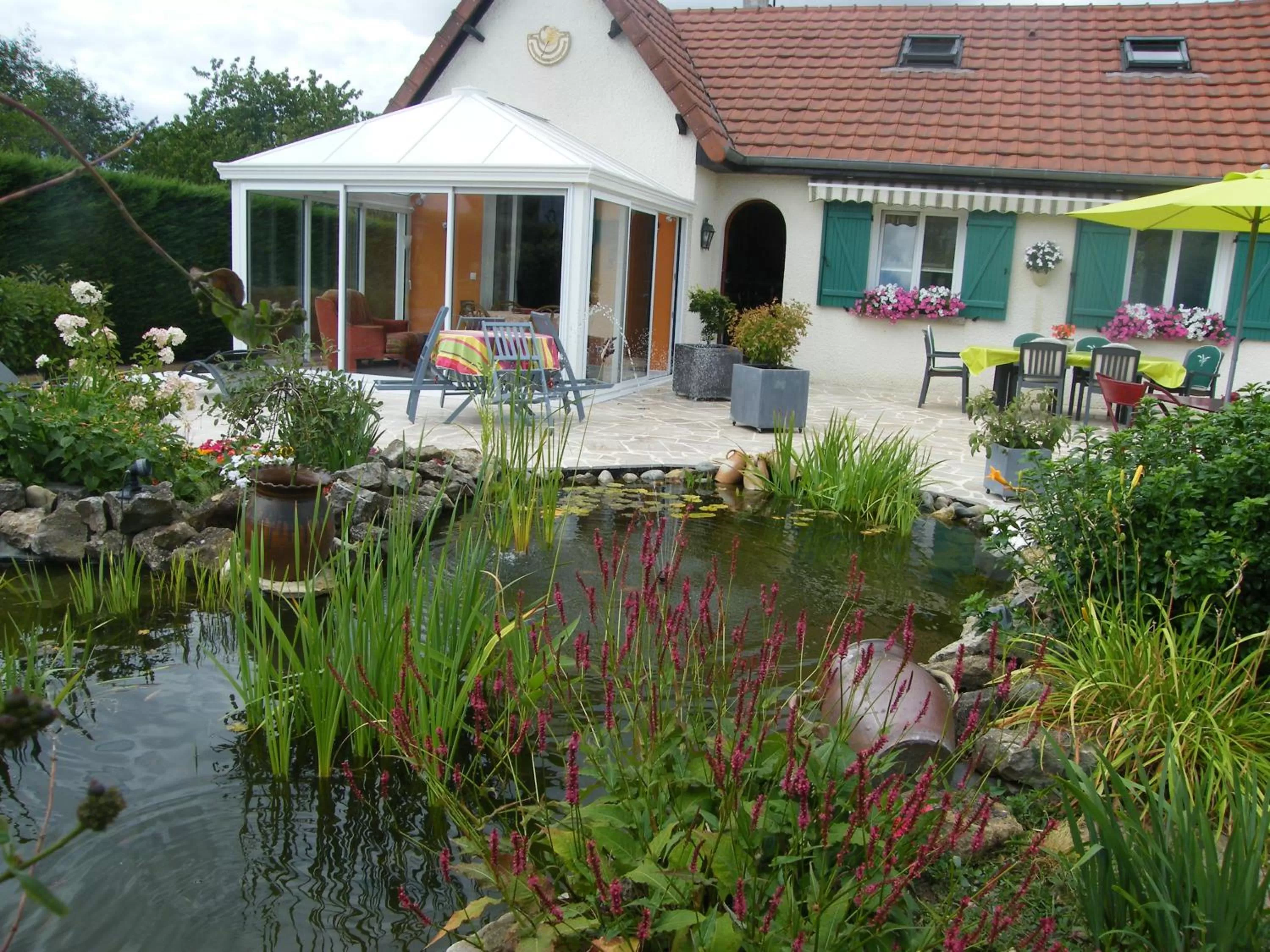 Property Building in Chez Marie
