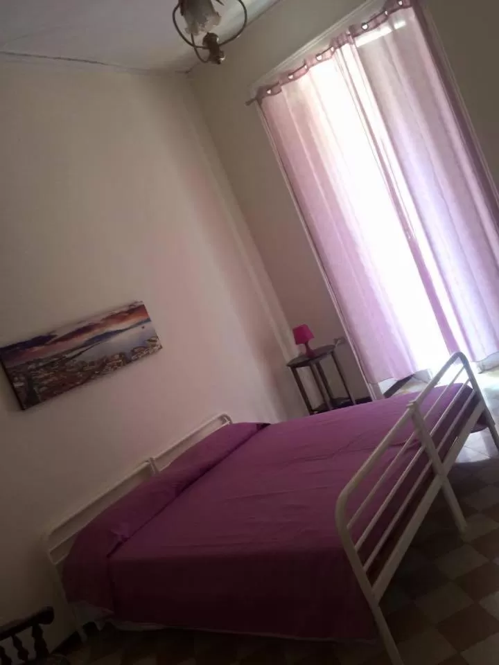 Bed in O Sarracino B&B