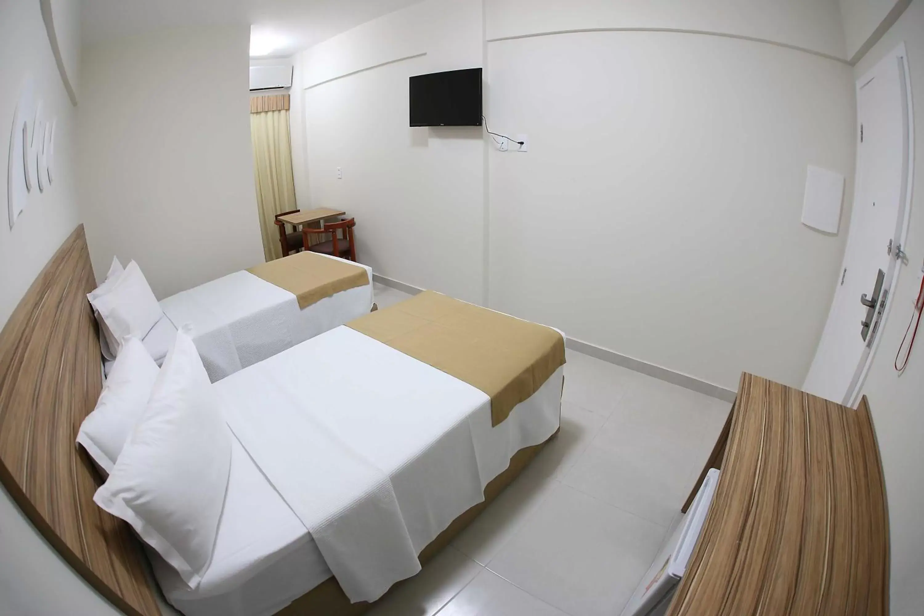 Bedroom, Bed in Real Praia Hotel