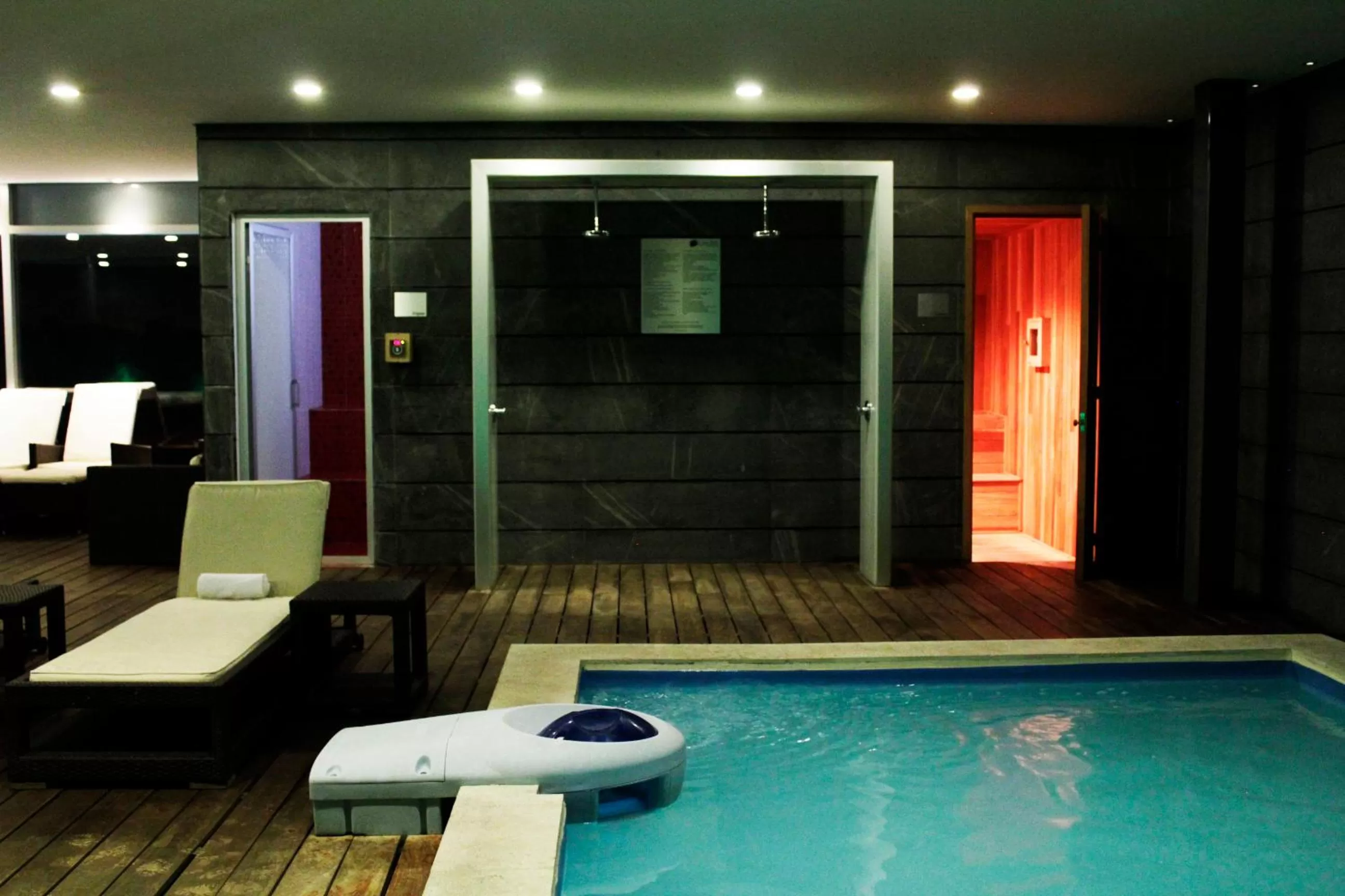 Spa and wellness centre/facilities in Casa Inn Premium Hotel Queretaro