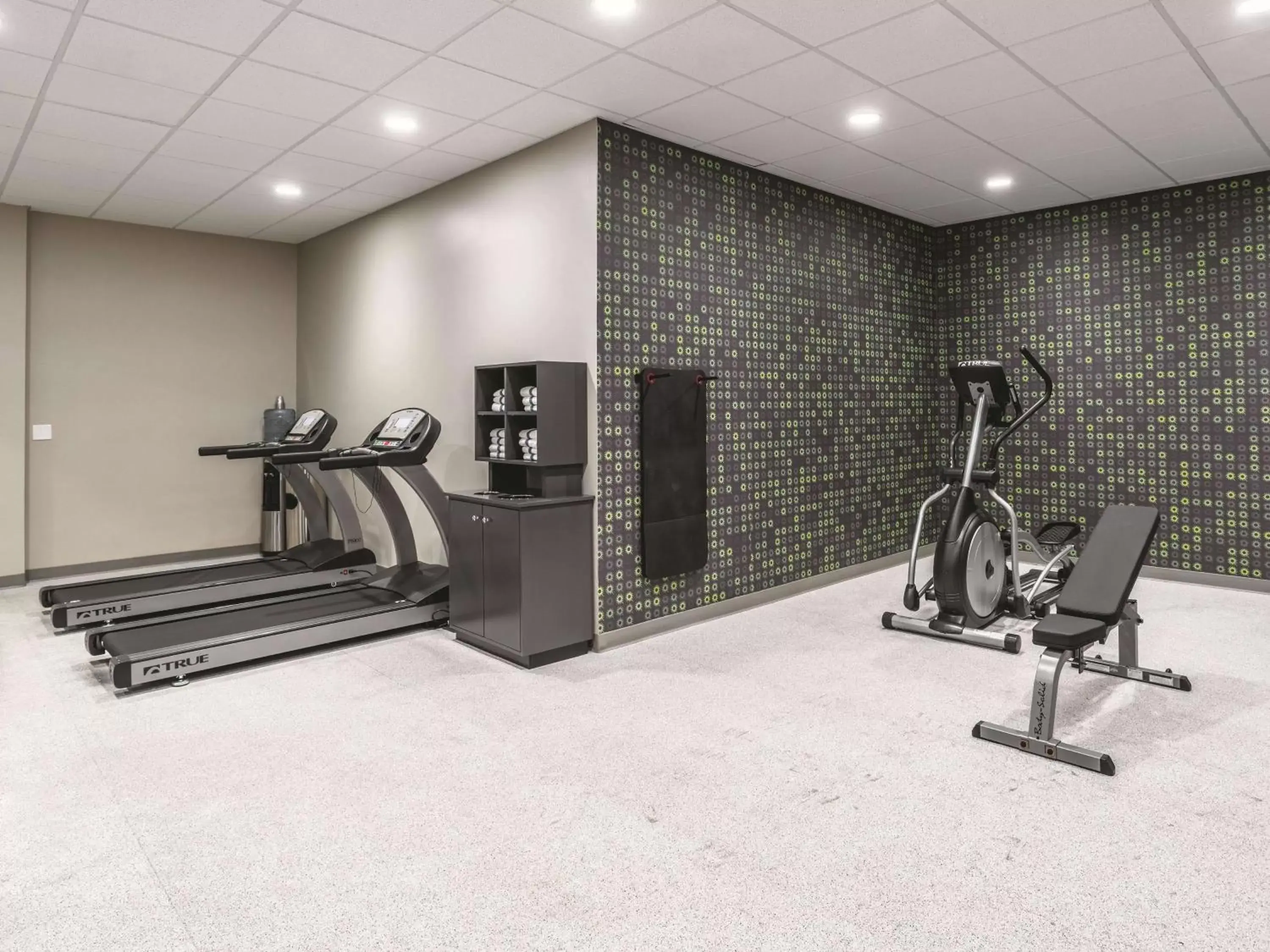 Fitness centre/facilities, Fitness Center/Facilities in La Quinta Inn & Suites by Wyndham Walla Walla