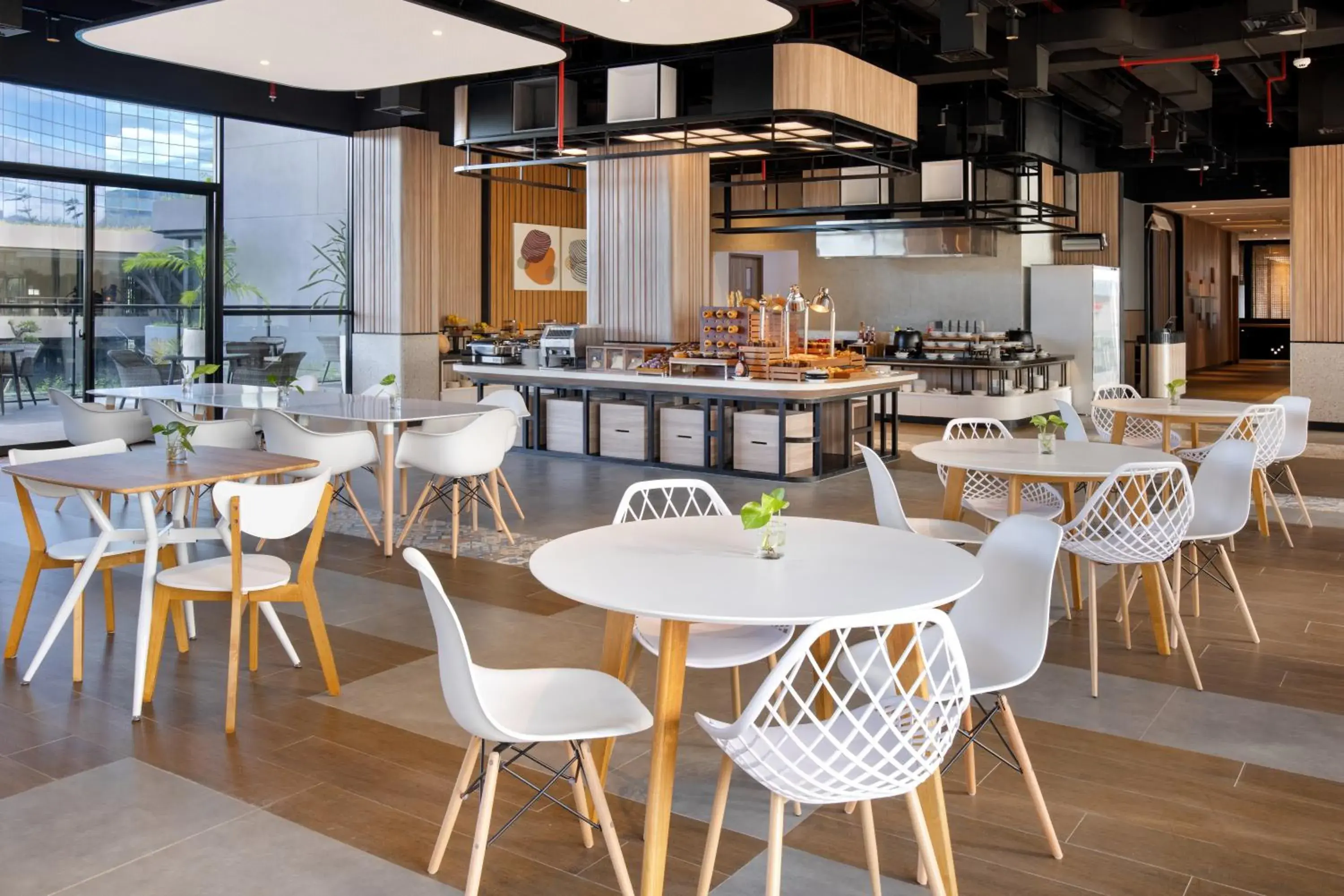 Restaurant/places to eat in ibis Yogyakarta International Airport Kulon Progo Restaurant/places to eat in ibis Yogyakarta International Airport Kulon Progo