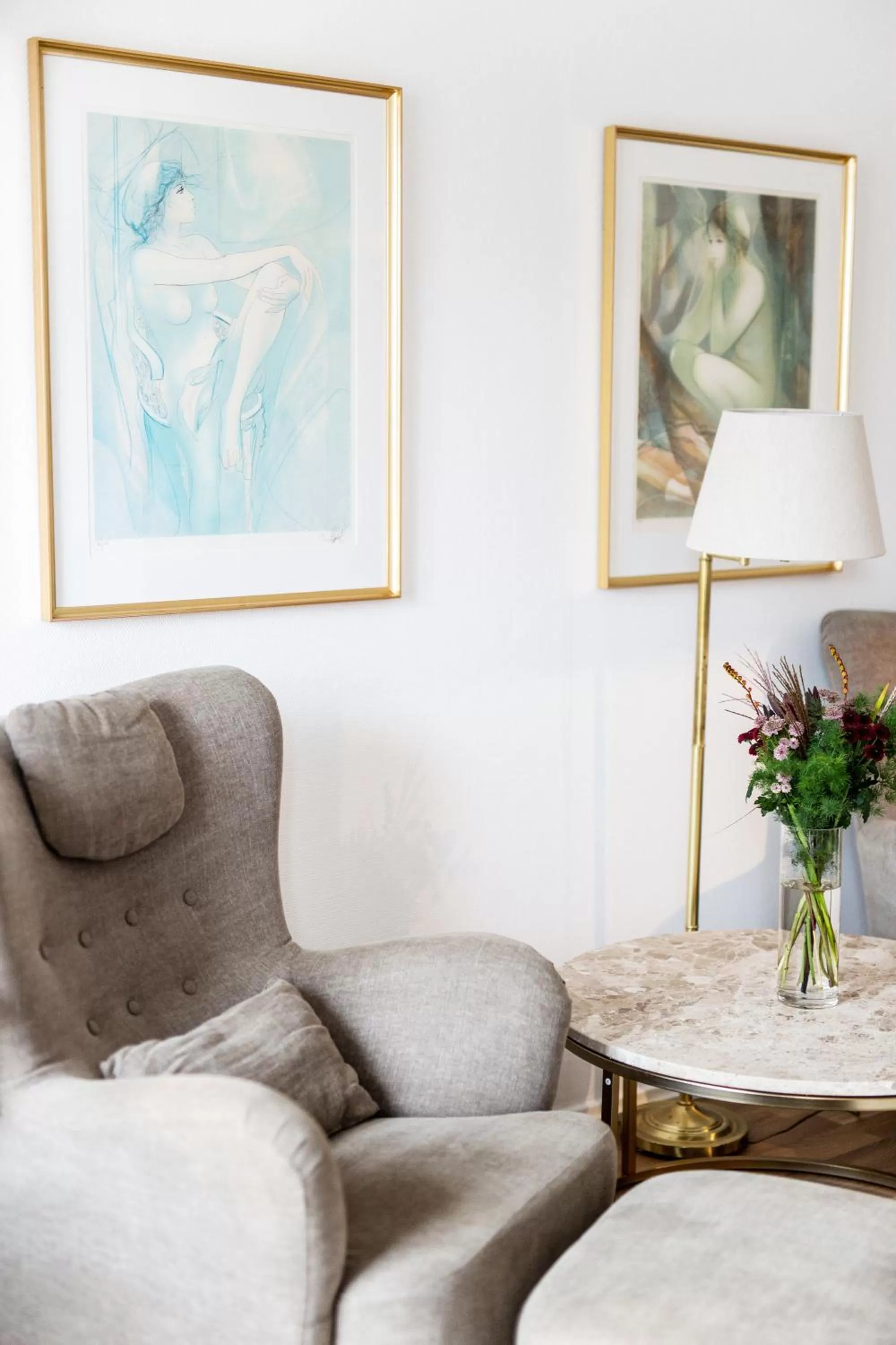 Seating area in Home Hotel Cardinal