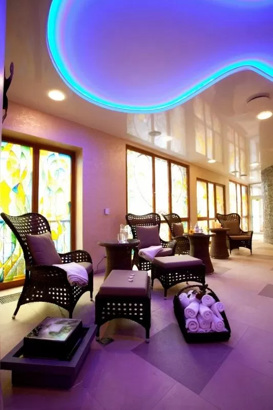 Swimming pool in Hotel Ambiente Wellness & Spa