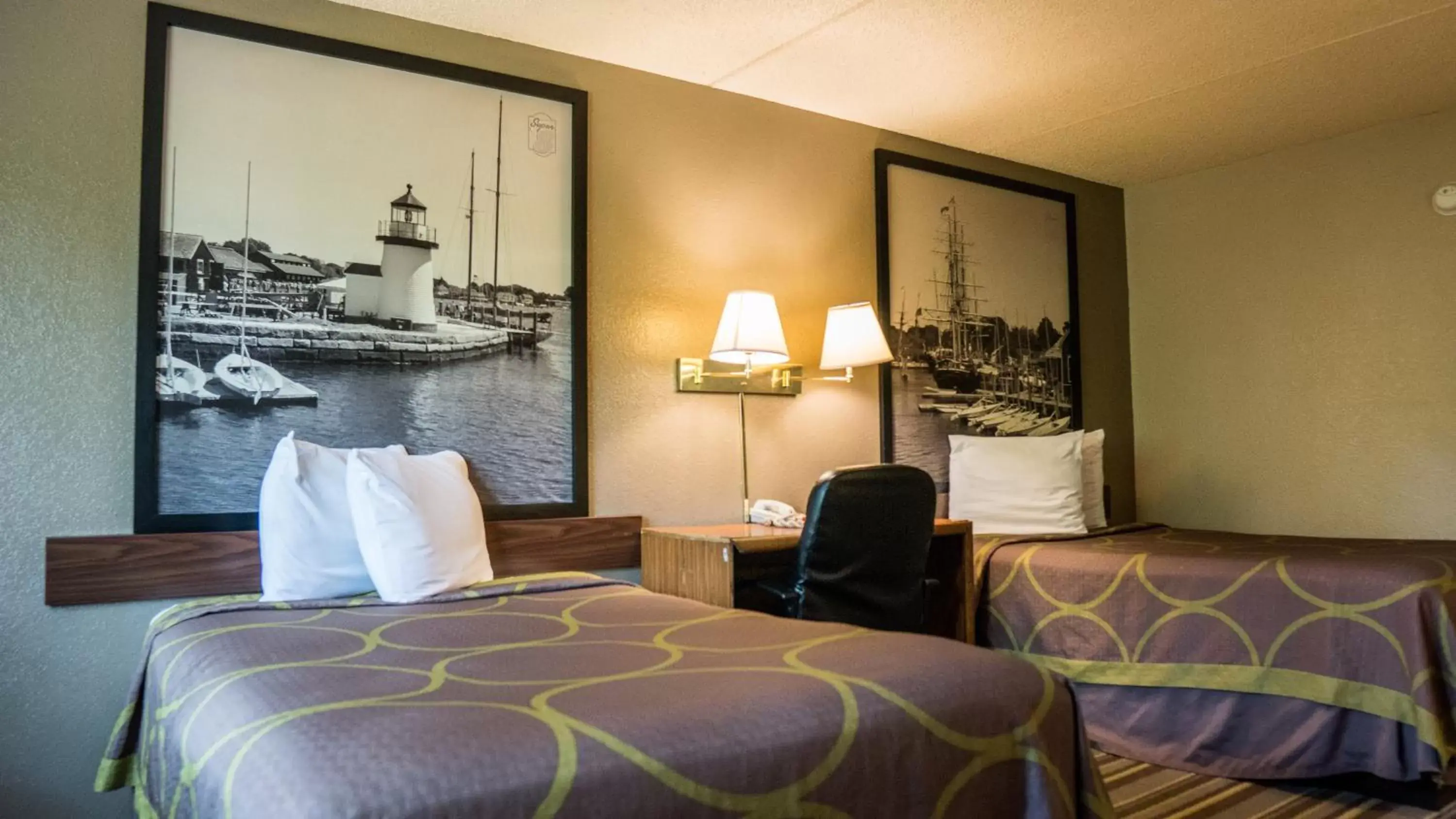 Bed in Super 8 by Wyndham Groton Bed in Super 8 by Wyndham Groton