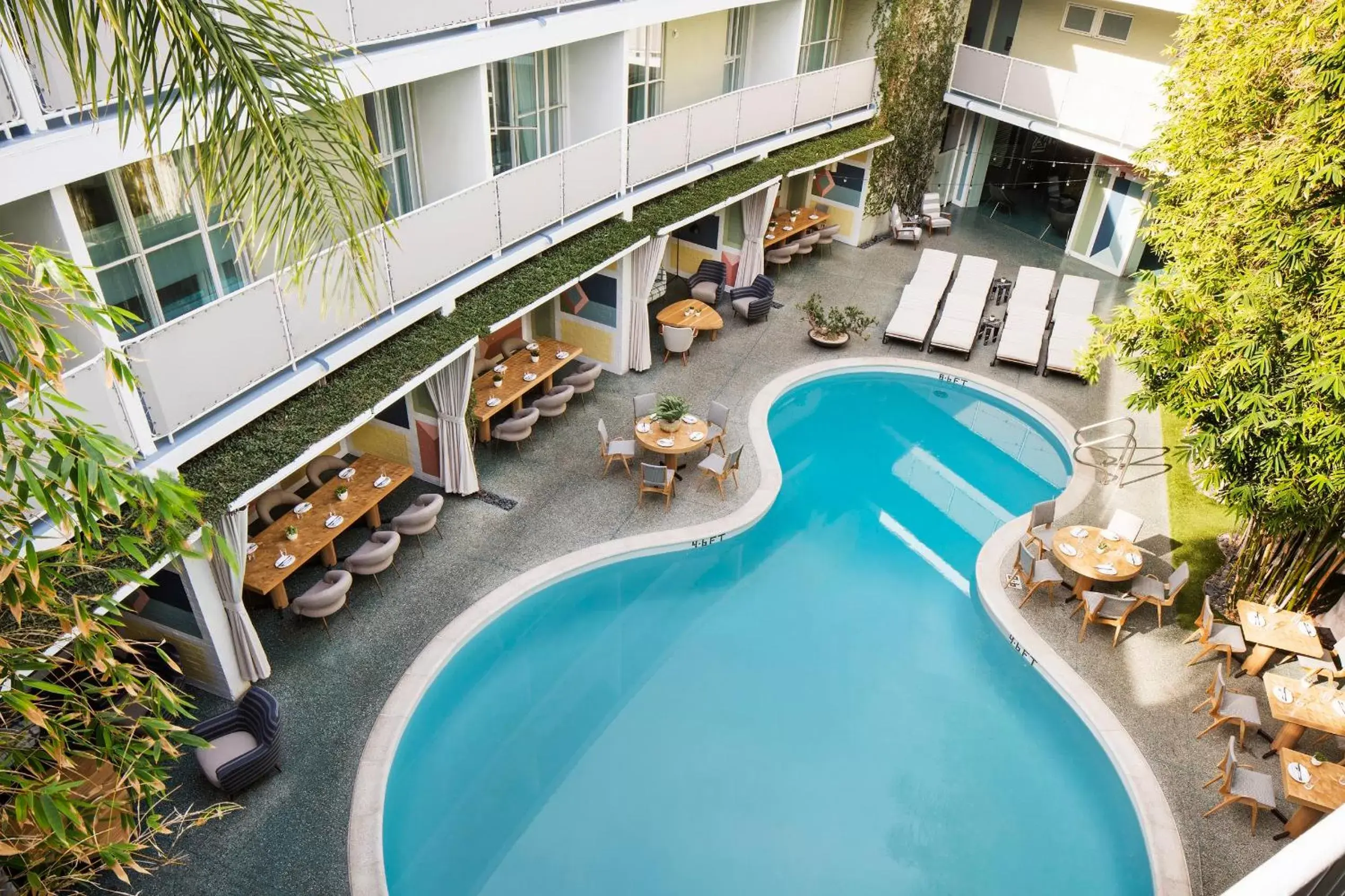 Bird's eye view, Pool View in Avalon Hotel Beverly Hills, a Member of Design Hotels